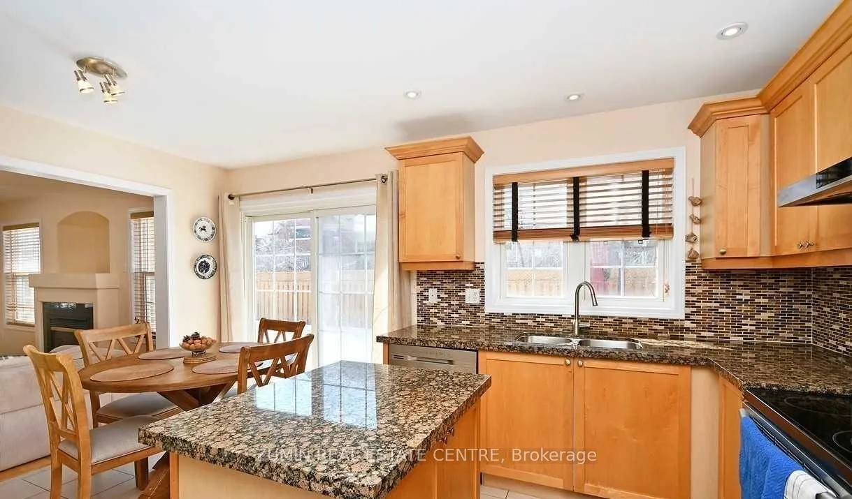Photo 13 of Unit Upper Level, 38 Clayborne Avenue, Brampton, Fletcher's Meadow — HOMEH