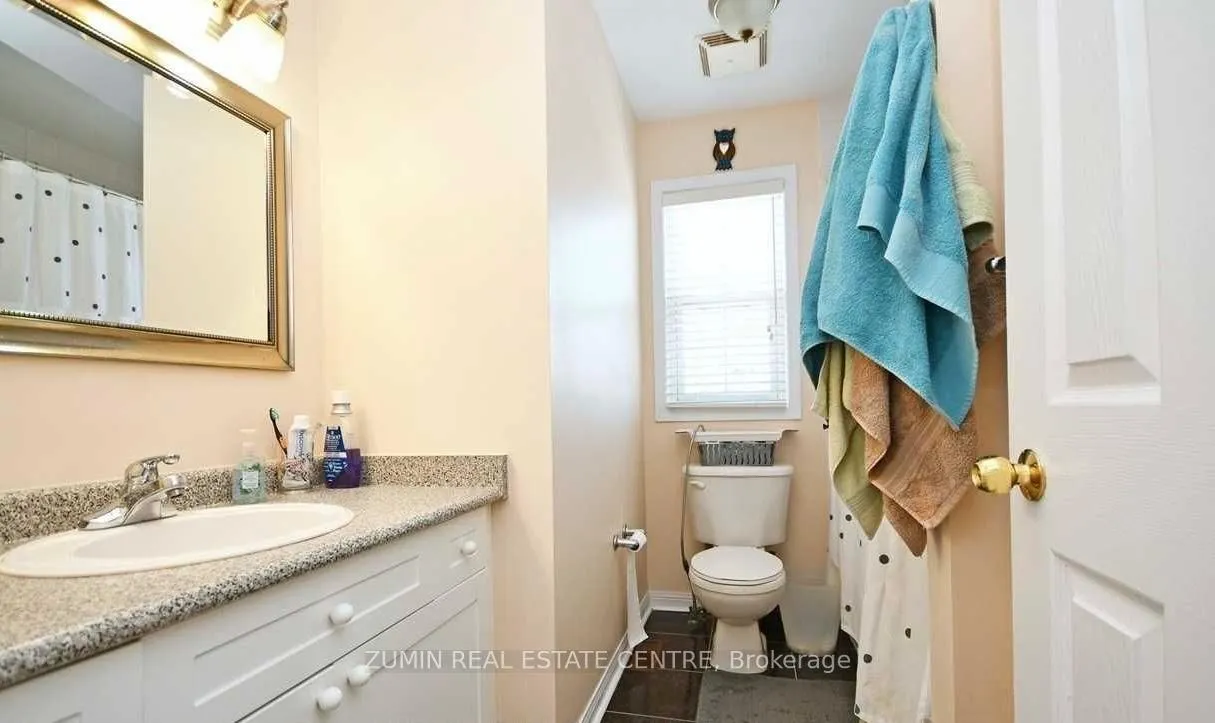 Photo 18 of Unit Upper Level, 38 Clayborne Avenue, Brampton, Fletcher's Meadow — HOMEH