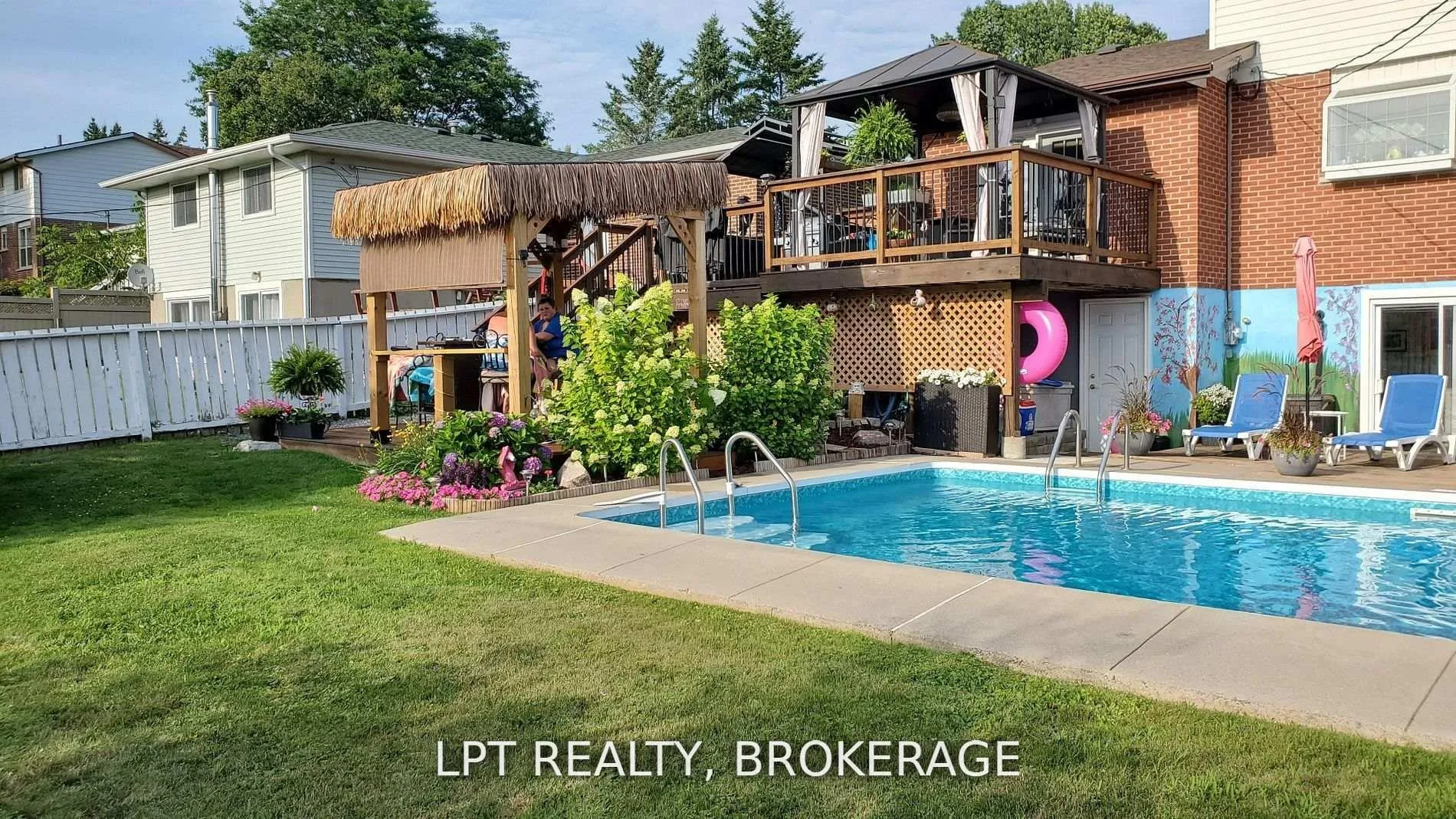 Photo 3 of 761 Hillside Drive, Kingston, South of Taylor-Kidd Blvd — HOMEH