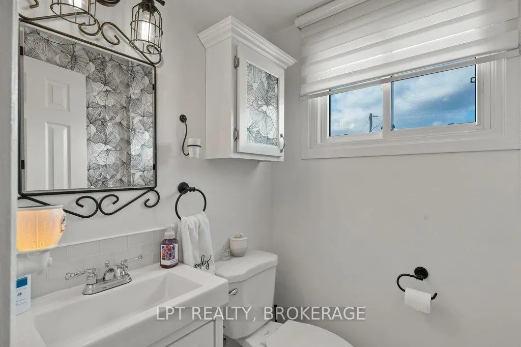 Photo 17 of 761 Hillside Drive, Kingston, South of Taylor-Kidd Blvd — HOMEH