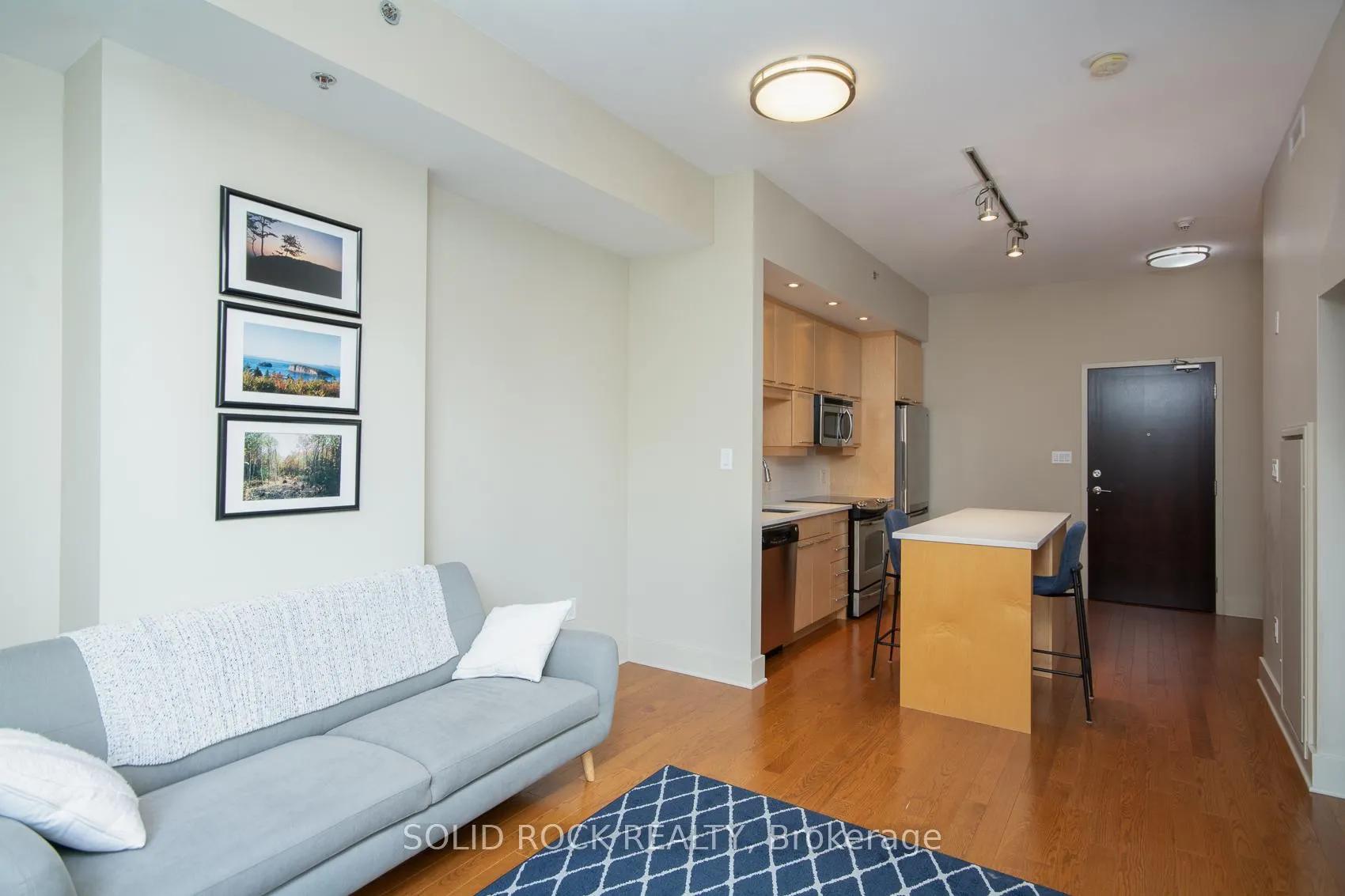 Photo 8 of Unit 208, 101 Richmond Road, Ottawa, Westboro South — HOMEH