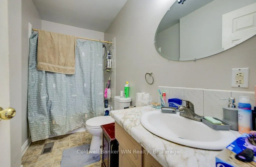 Photo 24 of 30 Queen Street N, Minto — HOMEH