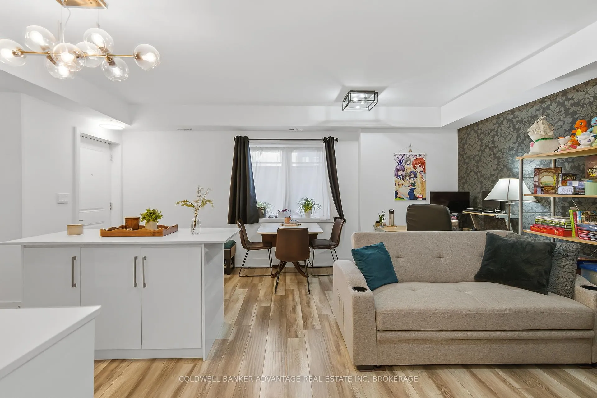 Photo 4 of Unit 103, 6065 McLeod Road, Niagara Falls, Arad/Fallsview — HOMEH