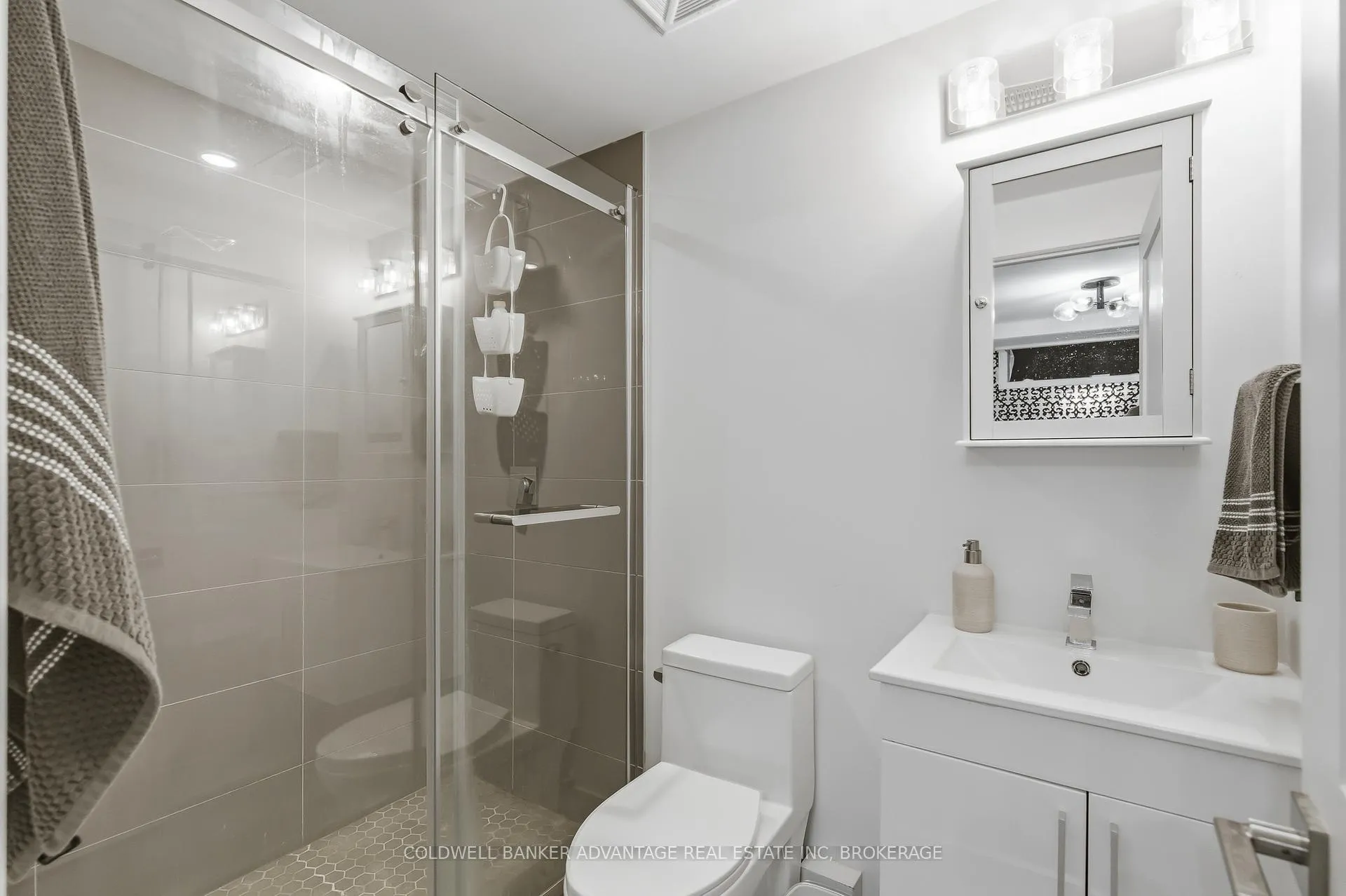 Photo 18 of Unit 103, 6065 McLeod Road, Niagara Falls, Arad/Fallsview — HOMEH