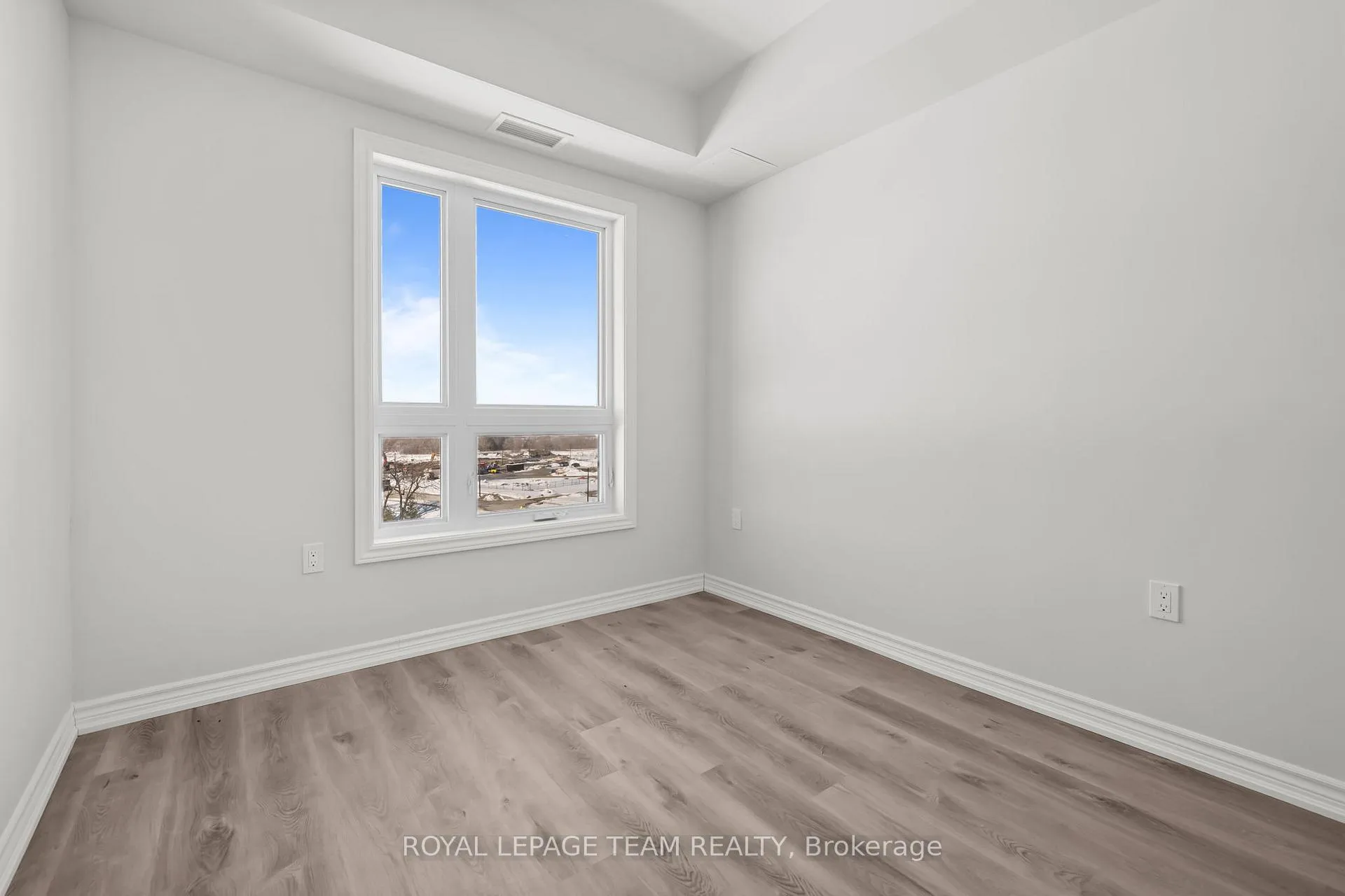 Photo 12 of Unit 607, 397 Codds Road, Ottawa, CFB Rockcliffe and Area — HOMEH