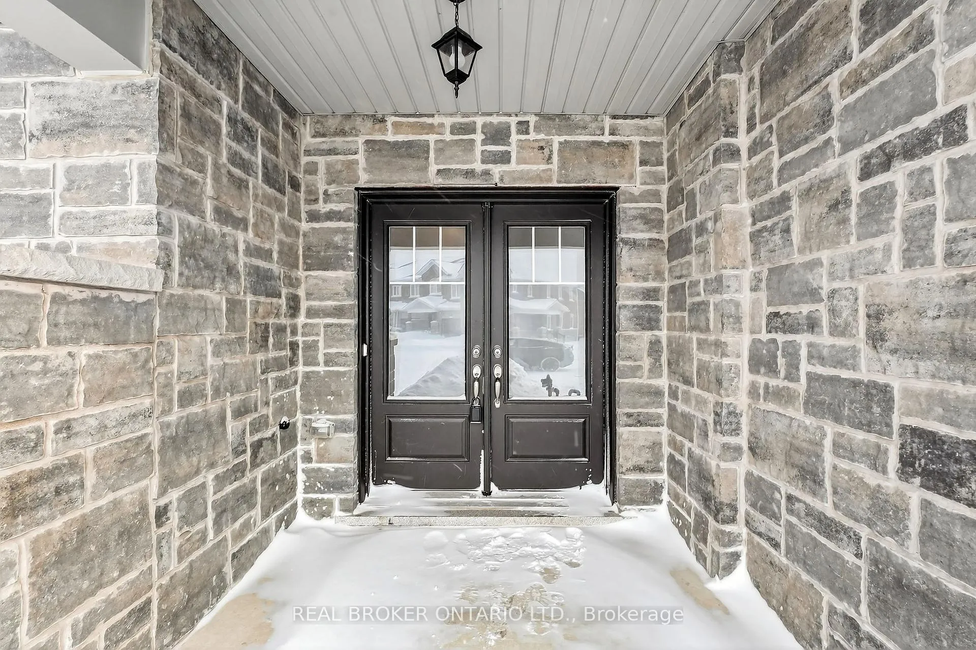 Photo 2 of 45 Sapphire Way, Thorold, Rolling Meadows — HOMEH