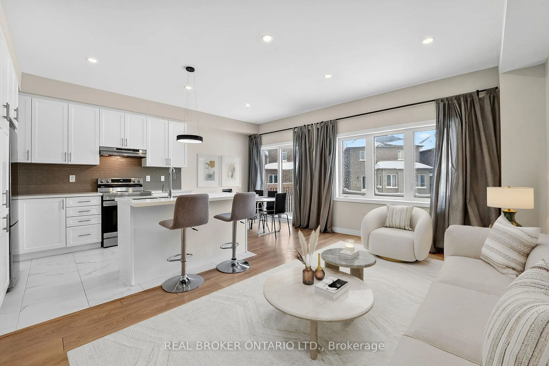 Photo 4 of 45 Sapphire Way, Thorold, Rolling Meadows — HOMEH
