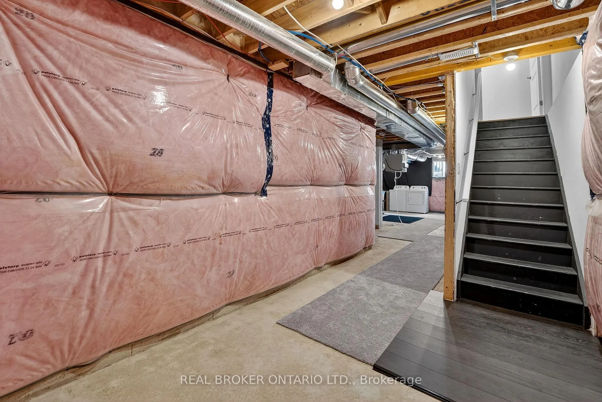 Photo 23 of 45 Sapphire Way, Thorold, Rolling Meadows — HOMEH