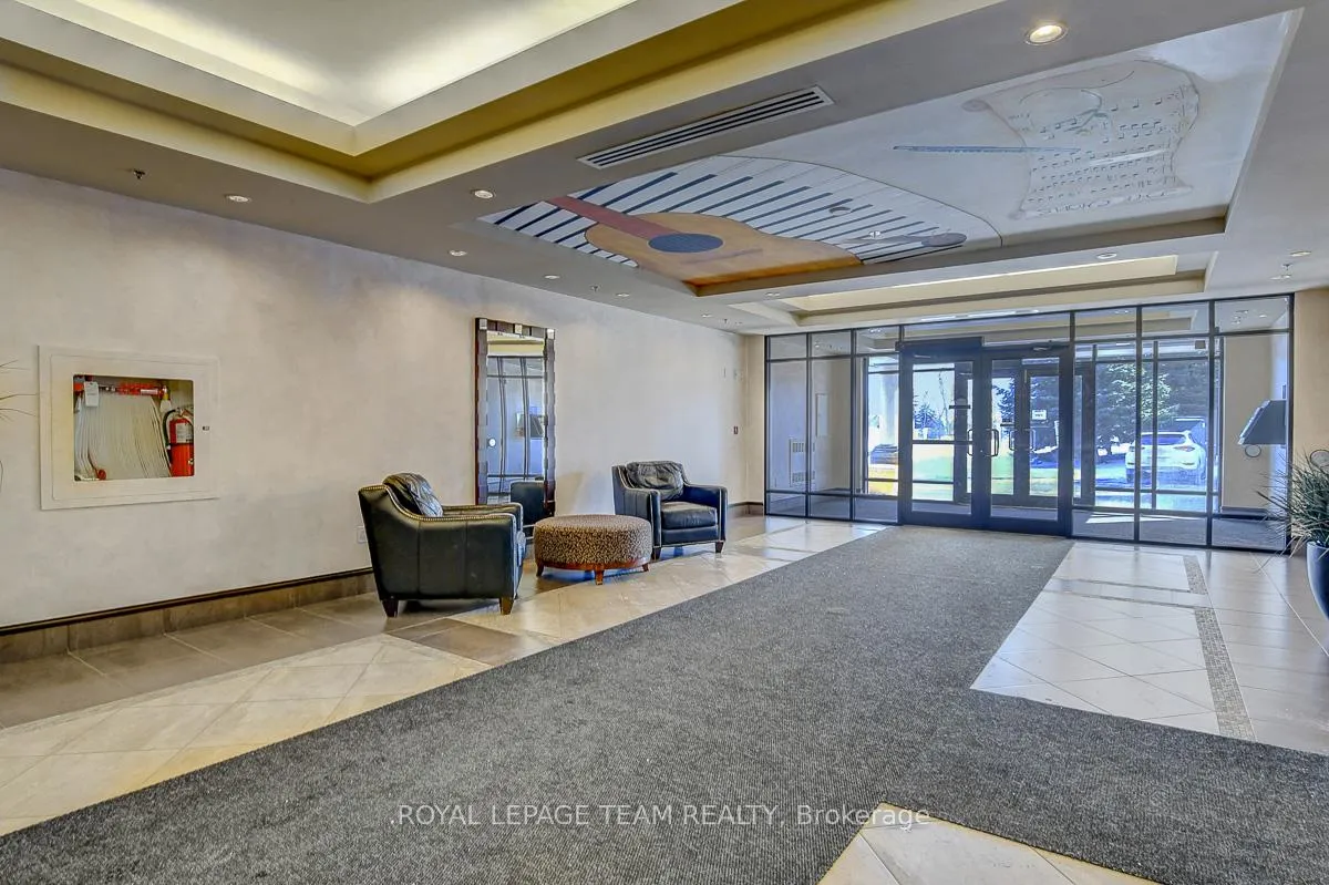 Photo 3 of Unit 704, 314 Central Park Drive, Ottawa, Central Park — HOMEH