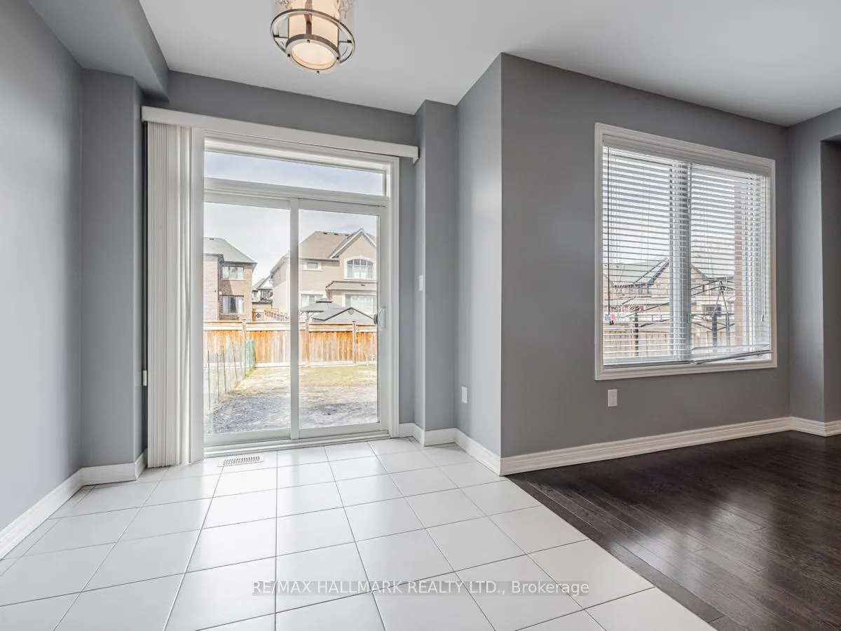 Photo 15 of 2089 Dale Road, Innisfil, Alcona — HOMEH