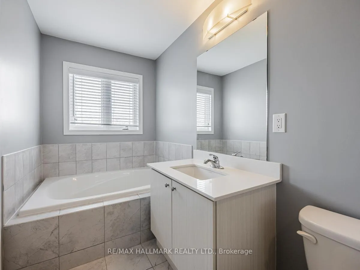 Photo 21 of 2089 Dale Road, Innisfil, Alcona — HOMEH