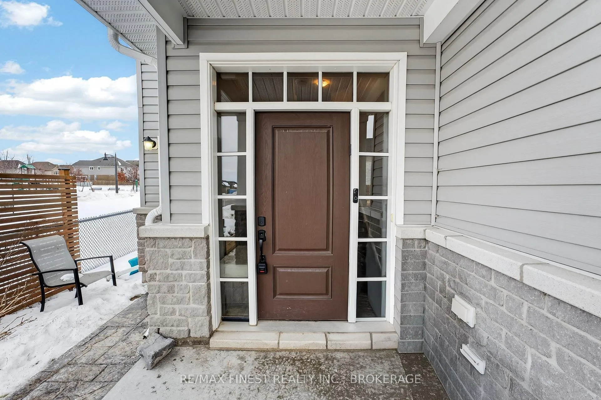 Photo 2 of 1060 Rosanna Avenue, Kingston, City Northwest — HOMEH