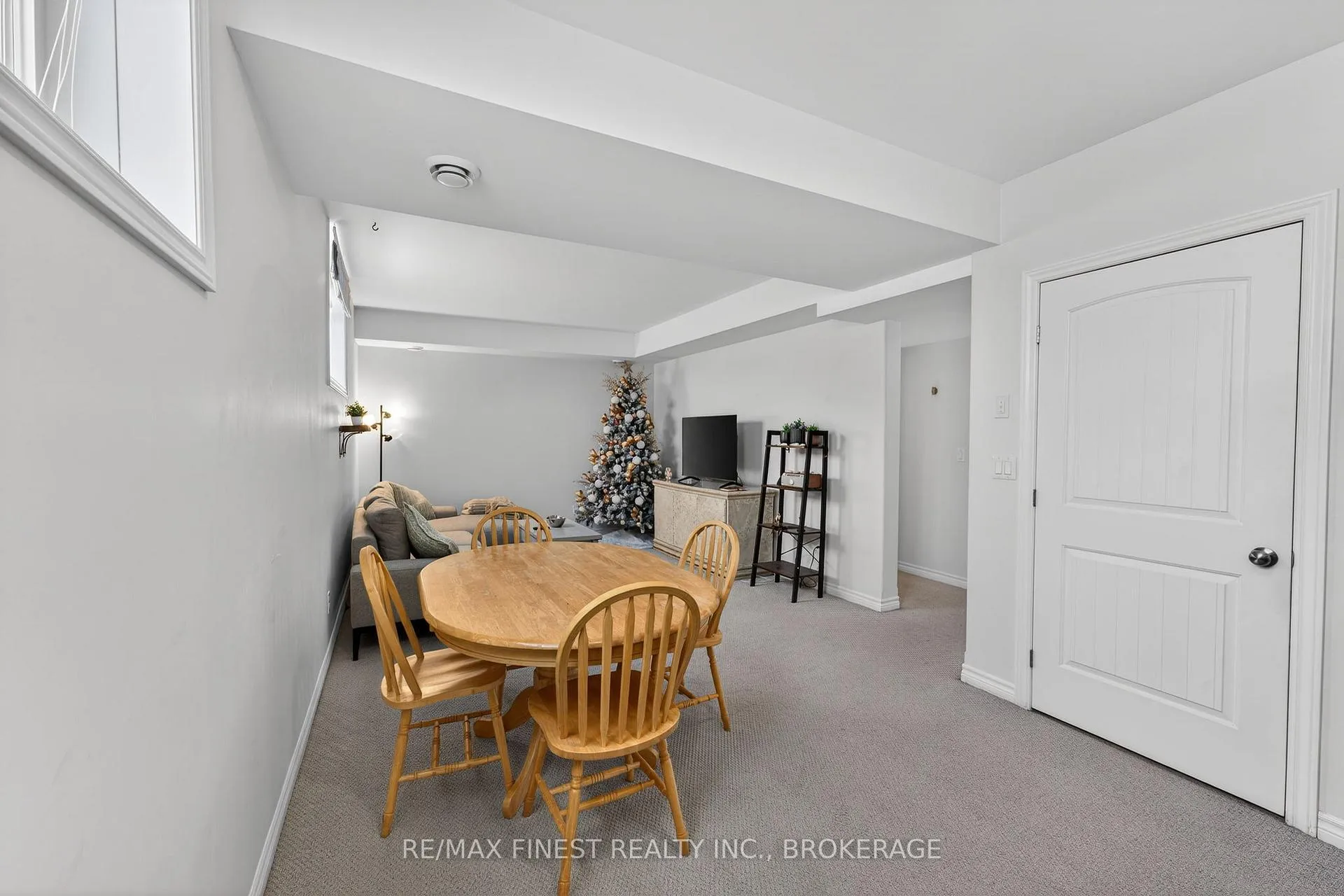 Photo 19 of 1060 Rosanna Avenue, Kingston, City Northwest — HOMEH