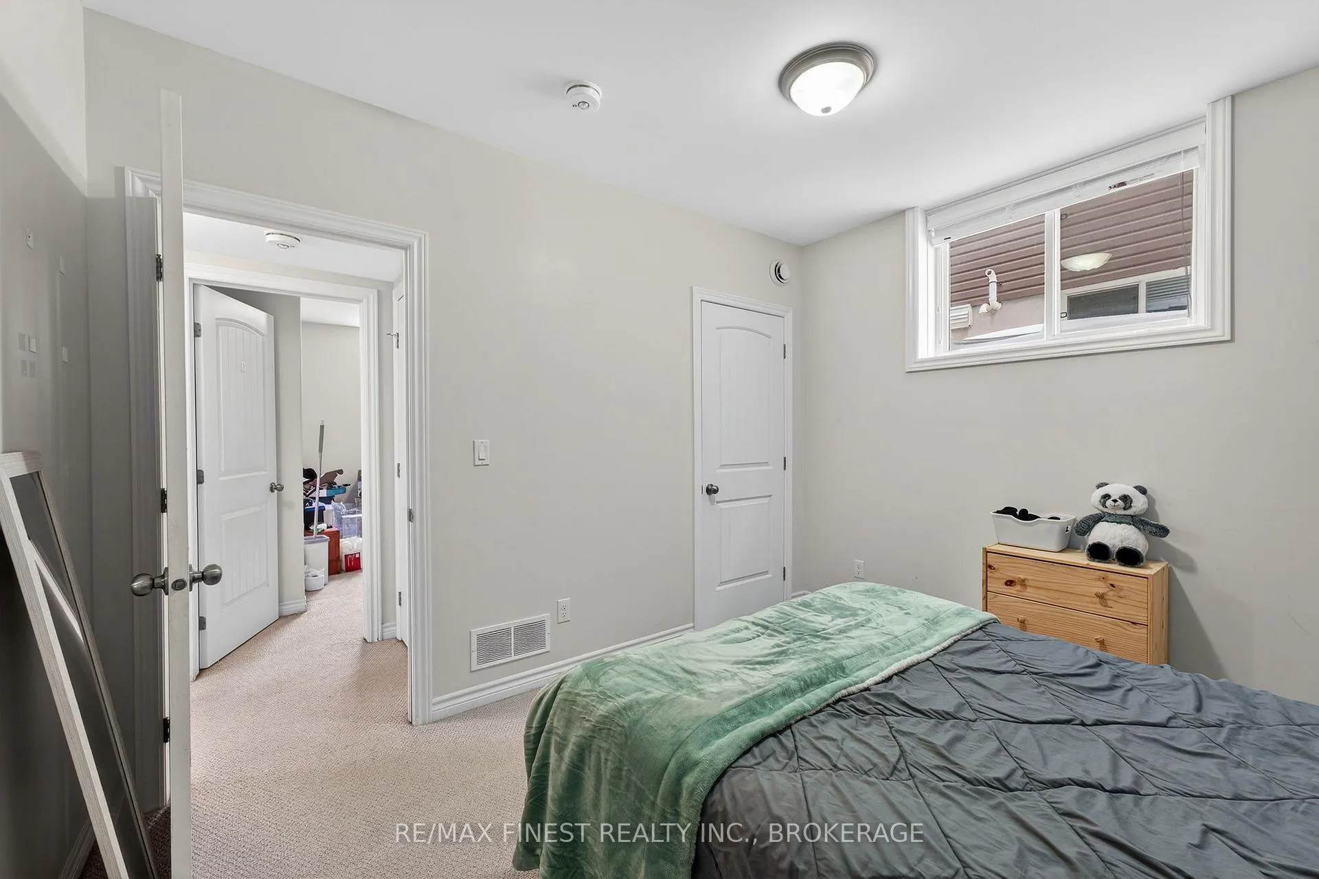 Photo 22 of 1060 Rosanna Avenue, Kingston, City Northwest — HOMEH