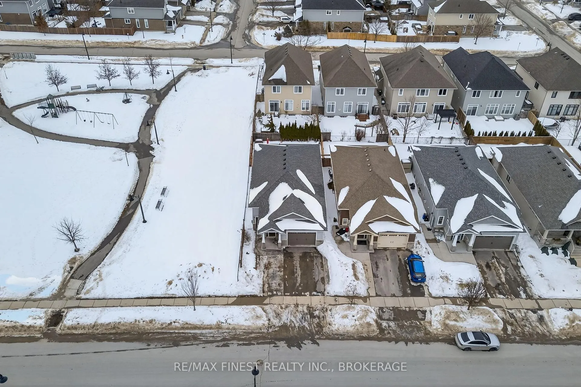 Photo 30 of 1060 Rosanna Avenue, Kingston, City Northwest — HOMEH