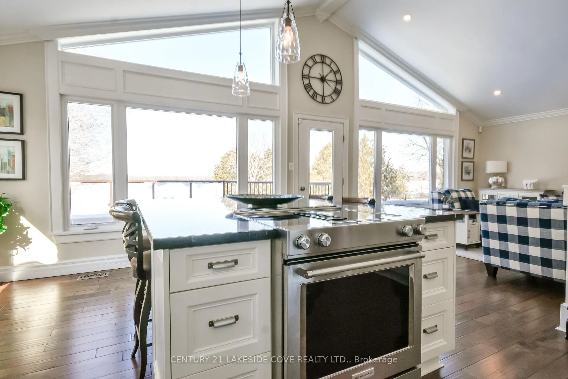 Photo 14 of 176 Bayshore Drive, Ramara, Rural Ramara — HOMEH