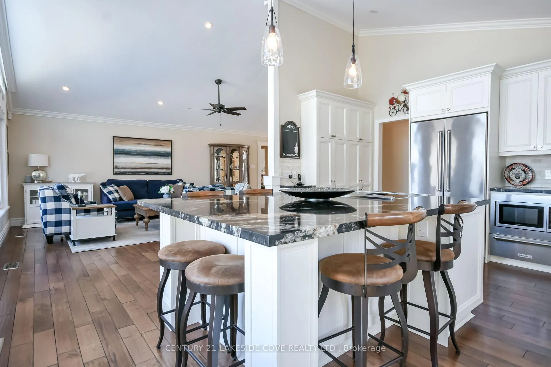 Photo 15 of 176 Bayshore Drive, Ramara, Rural Ramara — HOMEH