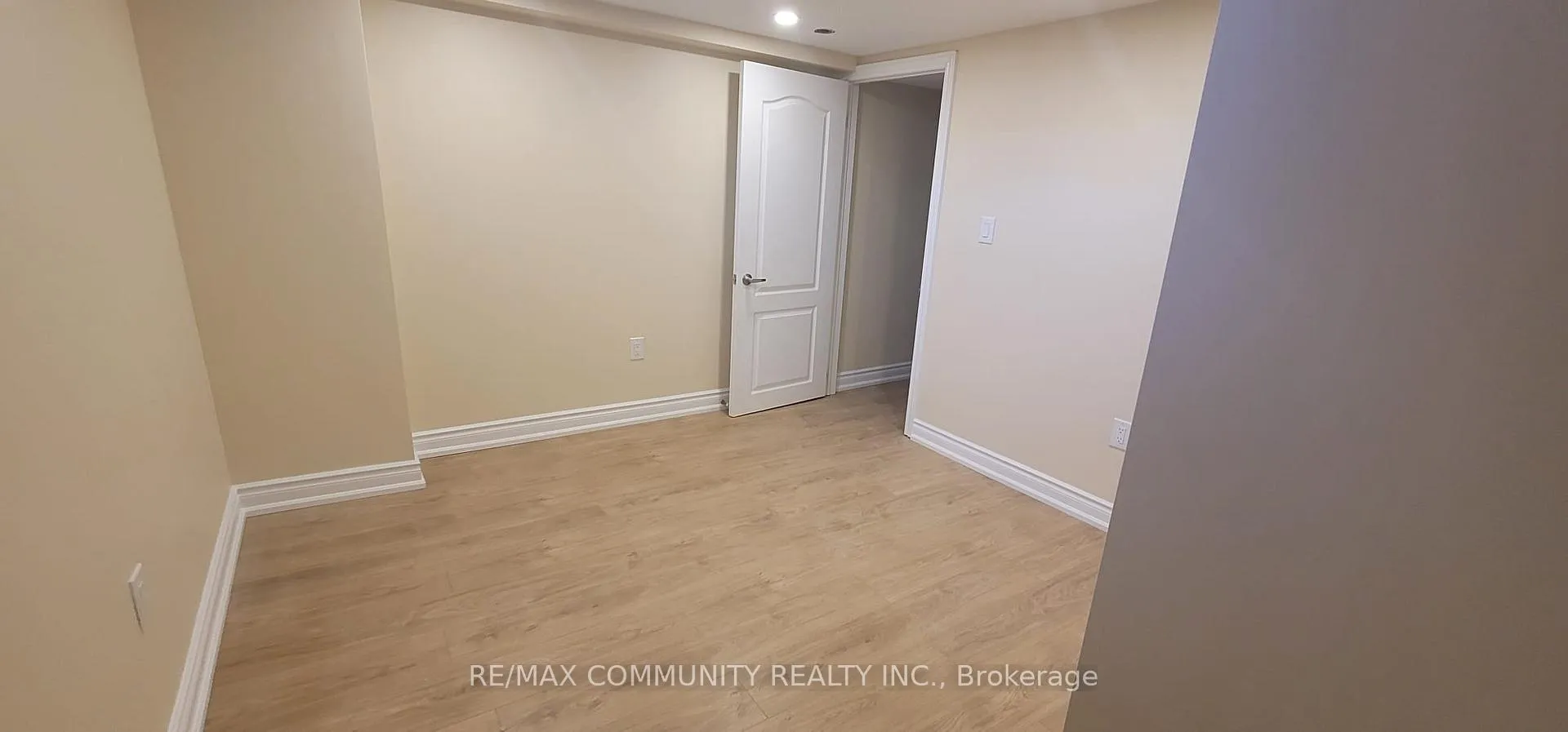 Photo 4 of Unit Basement, 13 Warton Court, Markham, Greensborough — HOMEH