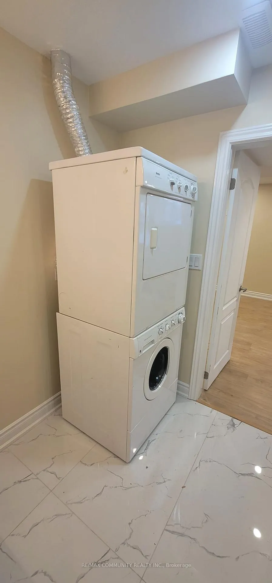 Photo 14 of Unit Basement, 13 Warton Court, Markham, Greensborough — HOMEH