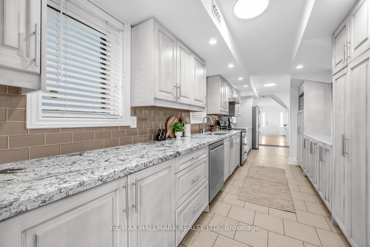 Photo 12 of 90 Leroy Avenue, Toronto, Danforth Village-East York — HOMEH