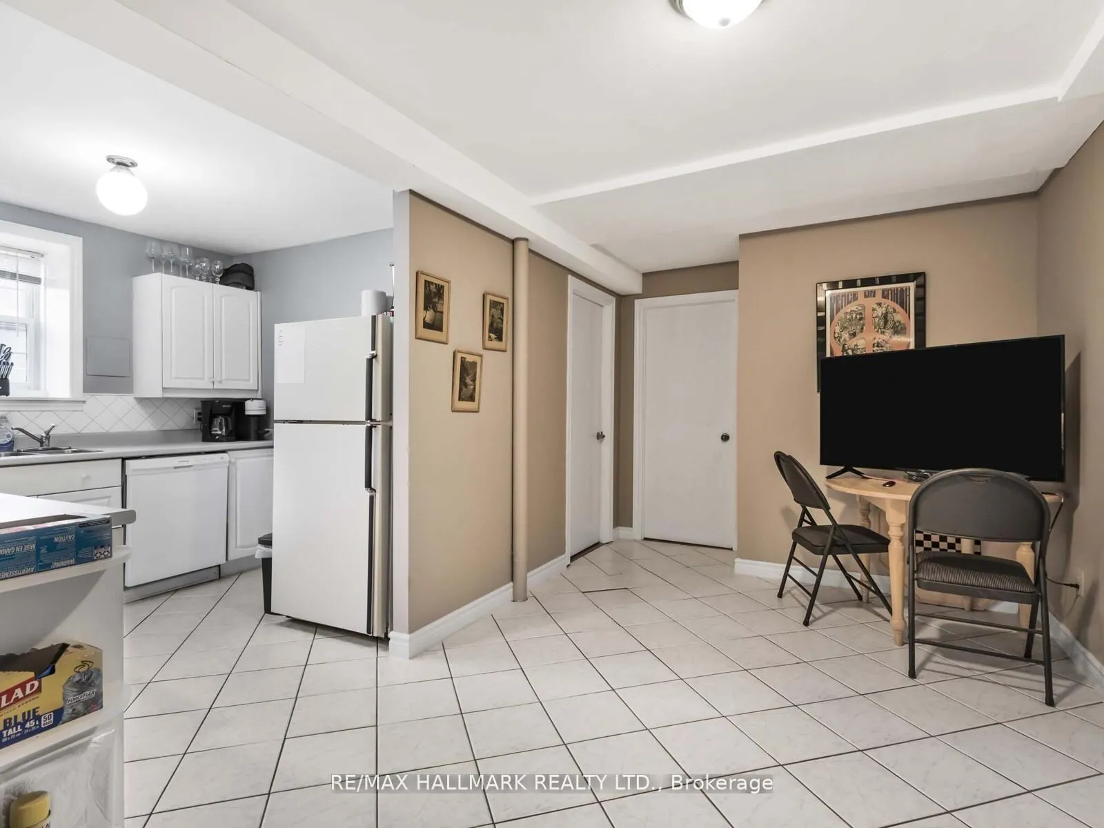 Photo 34 of 90 Leroy Avenue, Toronto, Danforth Village-East York — HOMEH