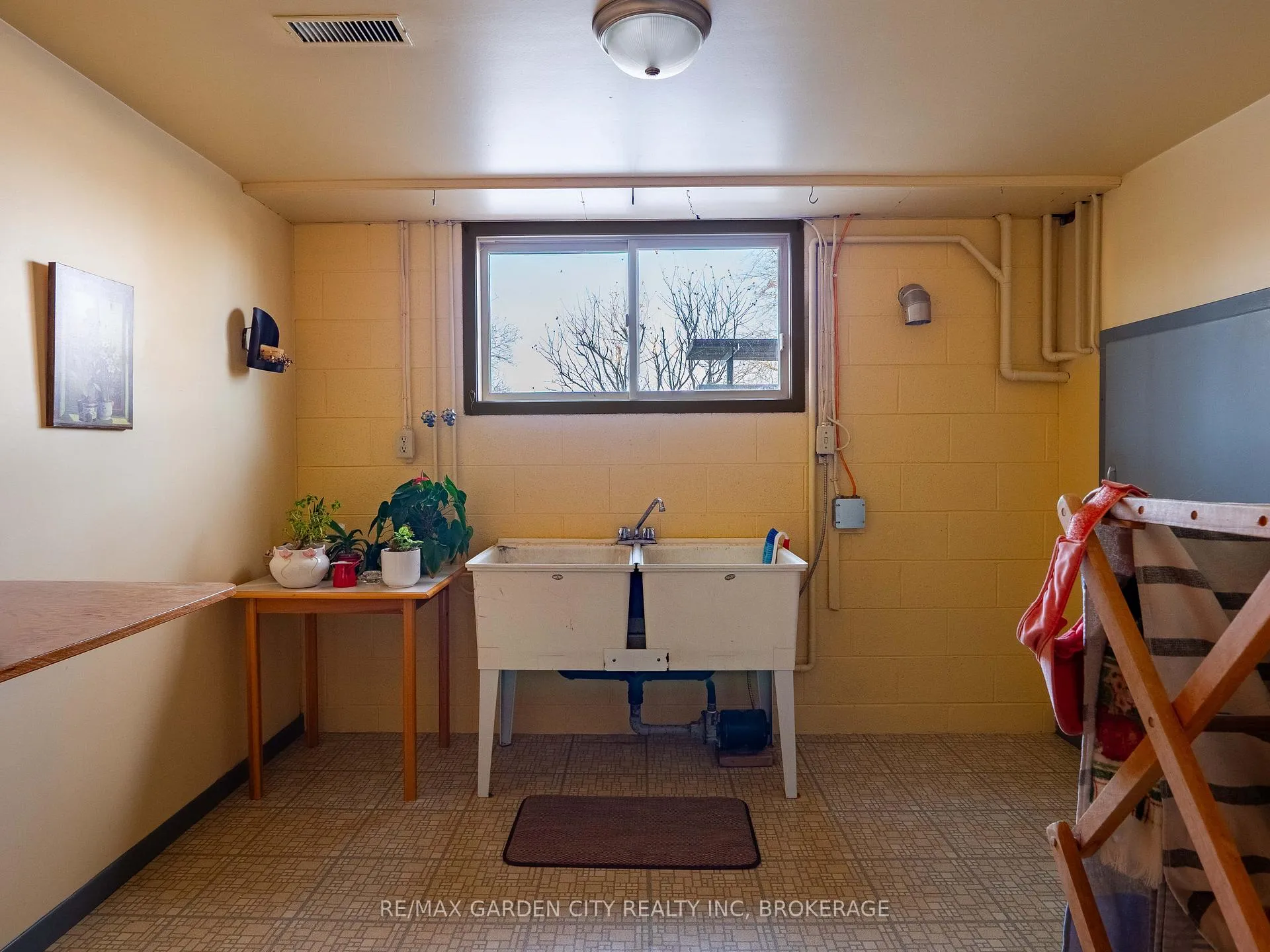 Photo 29 of 1609 Pelham Road, St. Catharines, Rural Eighth — HOMEH
