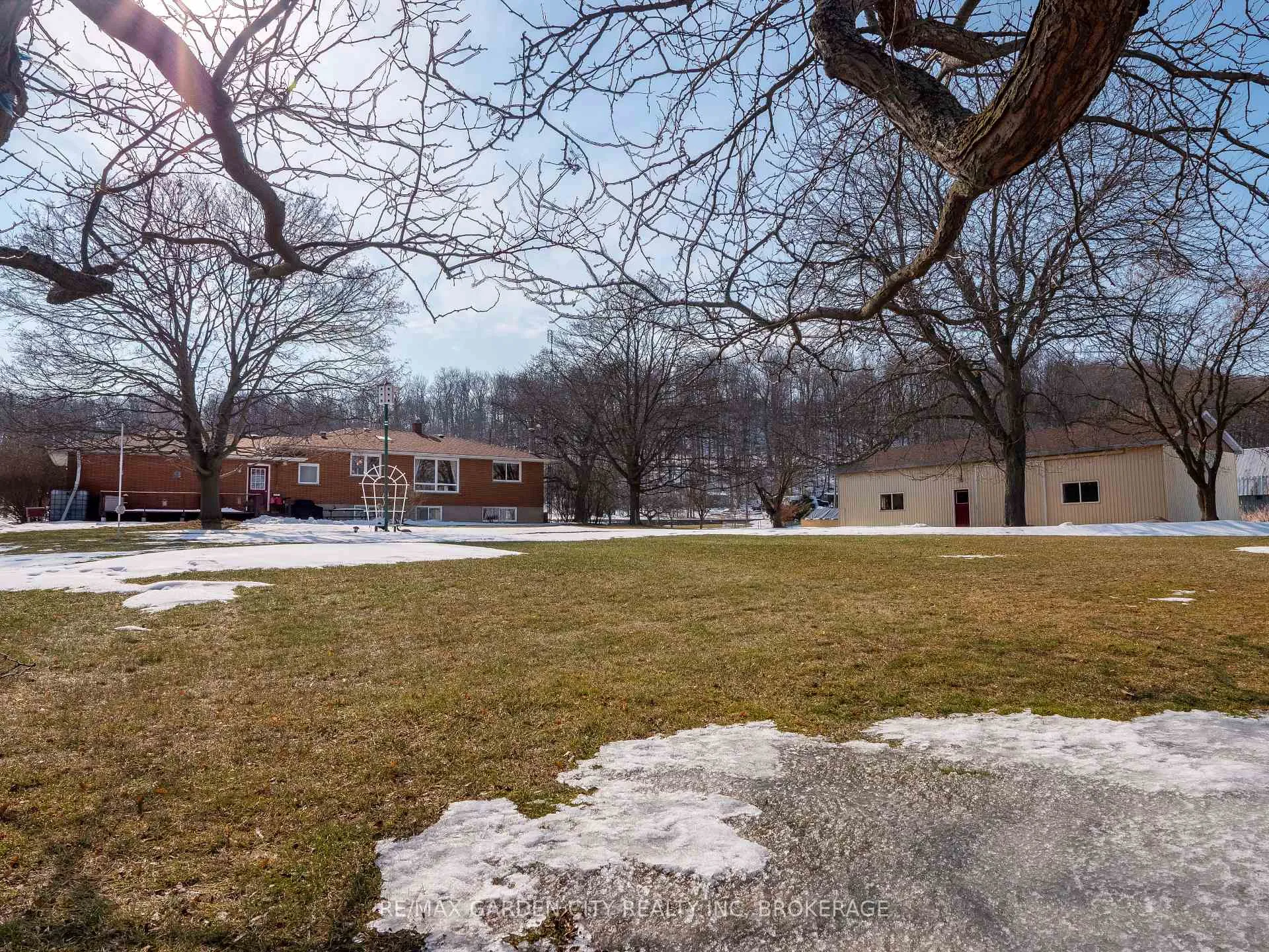 Photo 37 of 1609 Pelham Road, St. Catharines, Rural Eighth — HOMEH