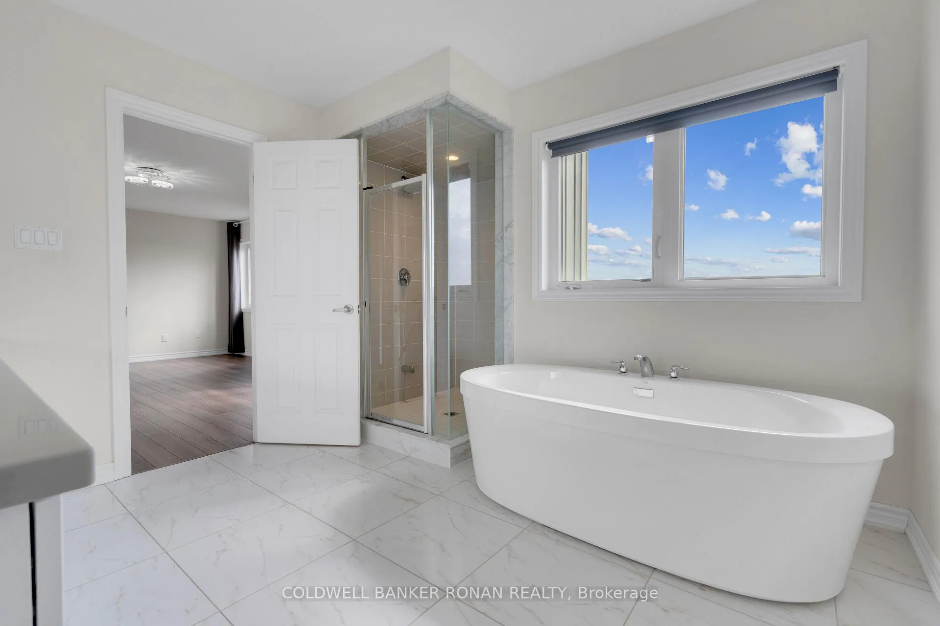 Photo 27 of 203 Roy Drive, Clearview, Stayner — HOMEH
