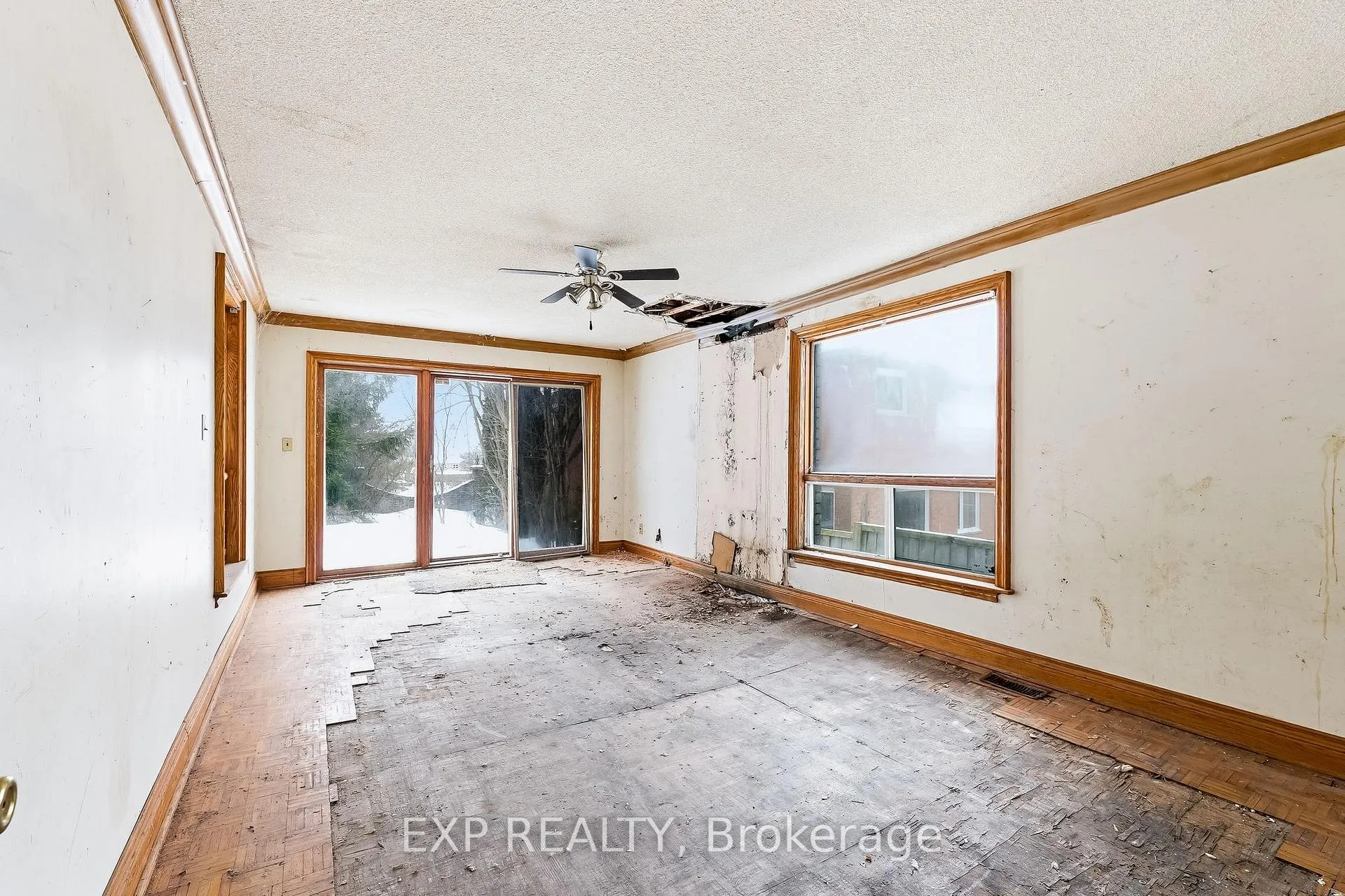 Photo 19 of 1622 Burns Street E, Whitby, Blue Grass Meadows — HOMEH