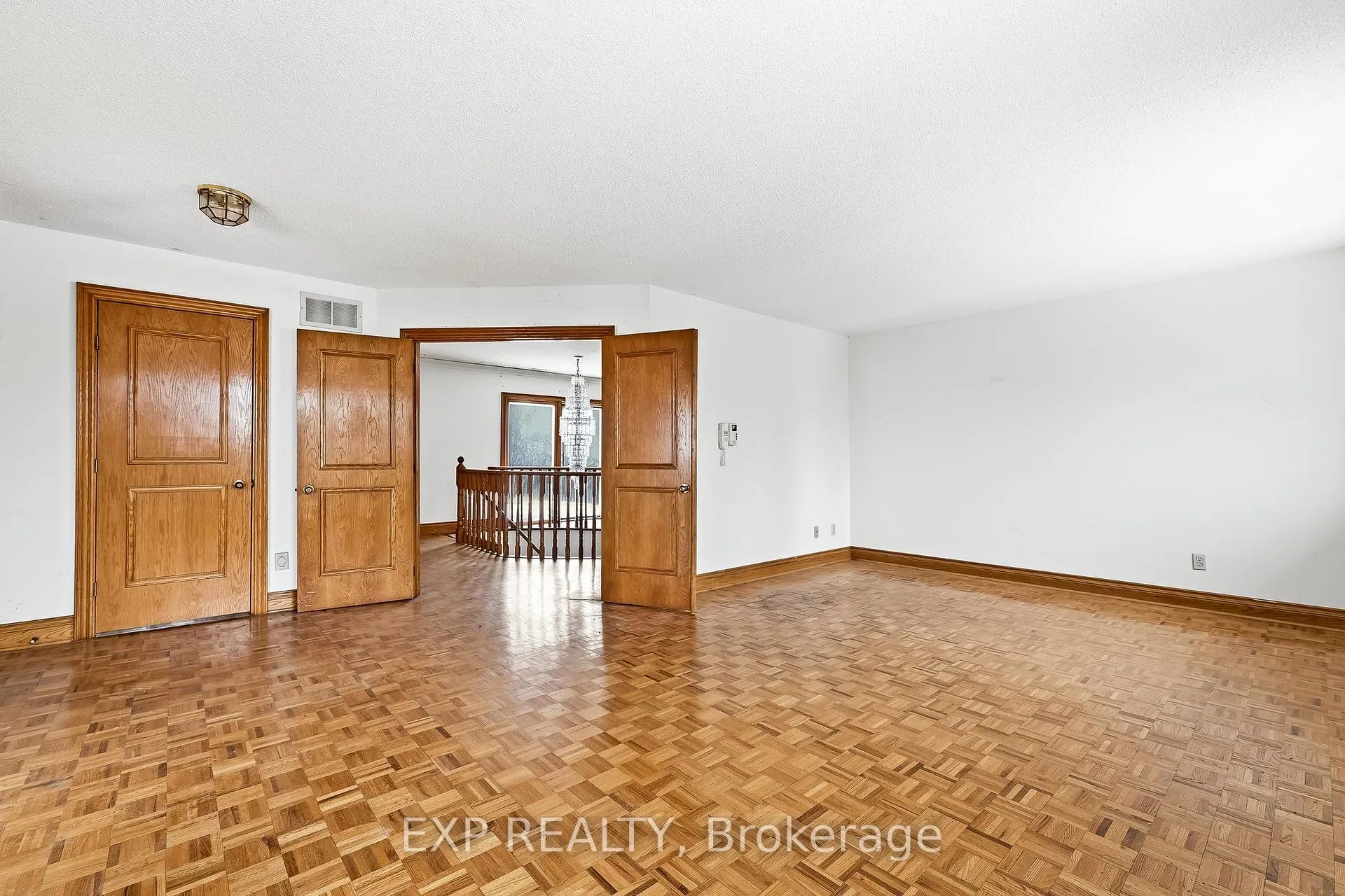 Photo 33 of 1622 Burns Street E, Whitby, Blue Grass Meadows — HOMEH