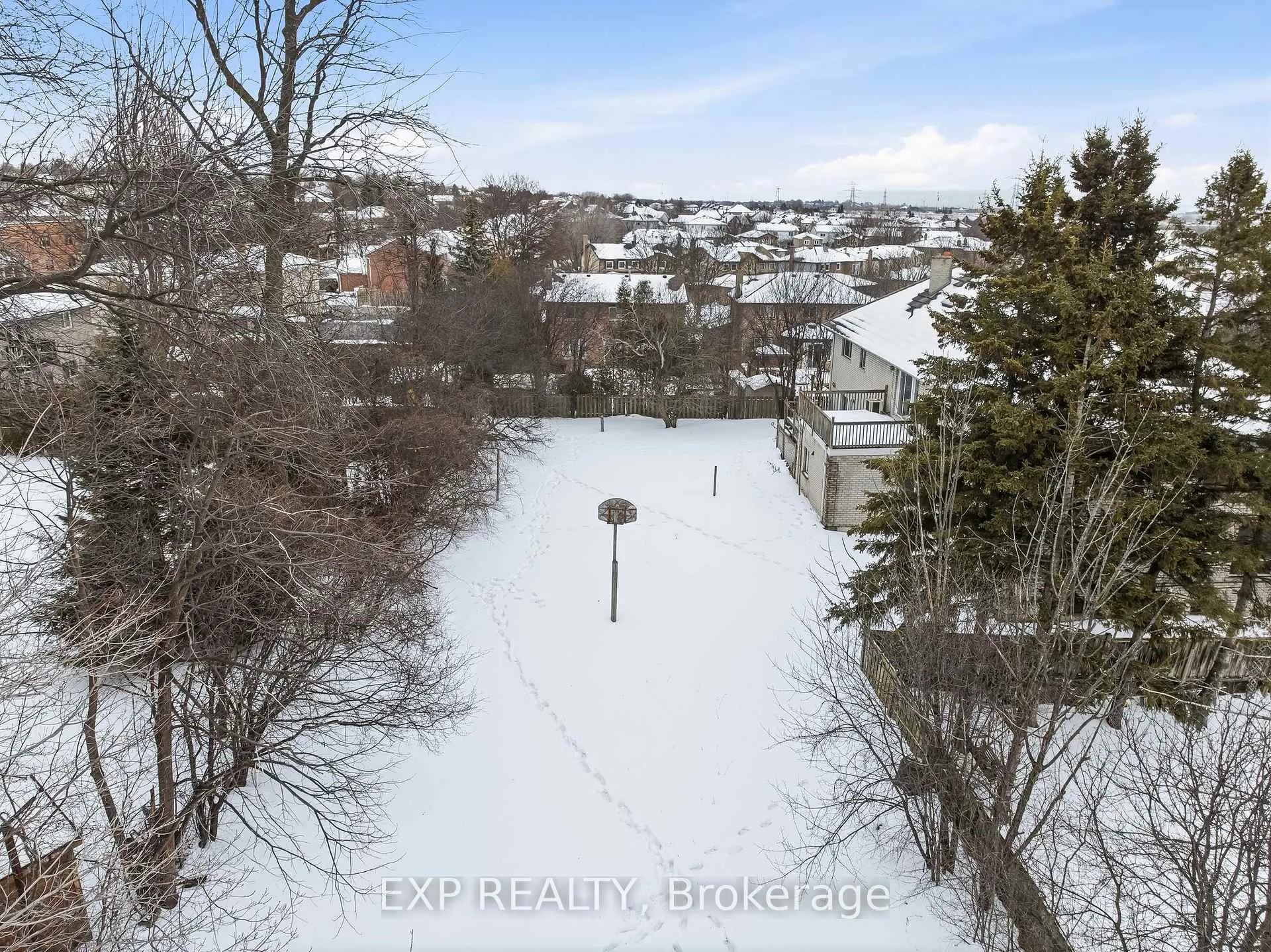 Photo 46 of 1622 Burns Street E, Whitby, Blue Grass Meadows — HOMEH