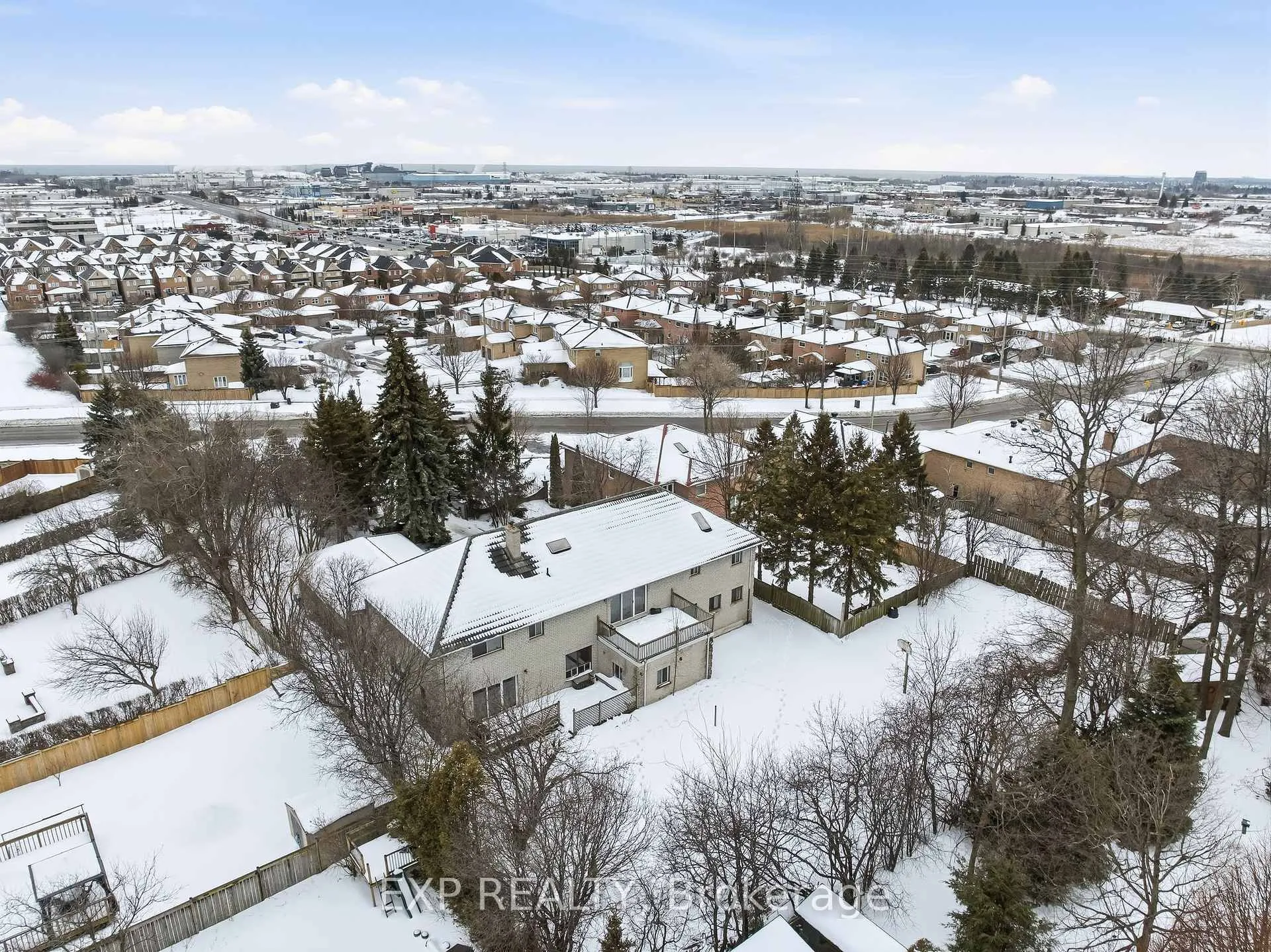 Photo 48 of 1622 Burns Street E, Whitby, Blue Grass Meadows — HOMEH