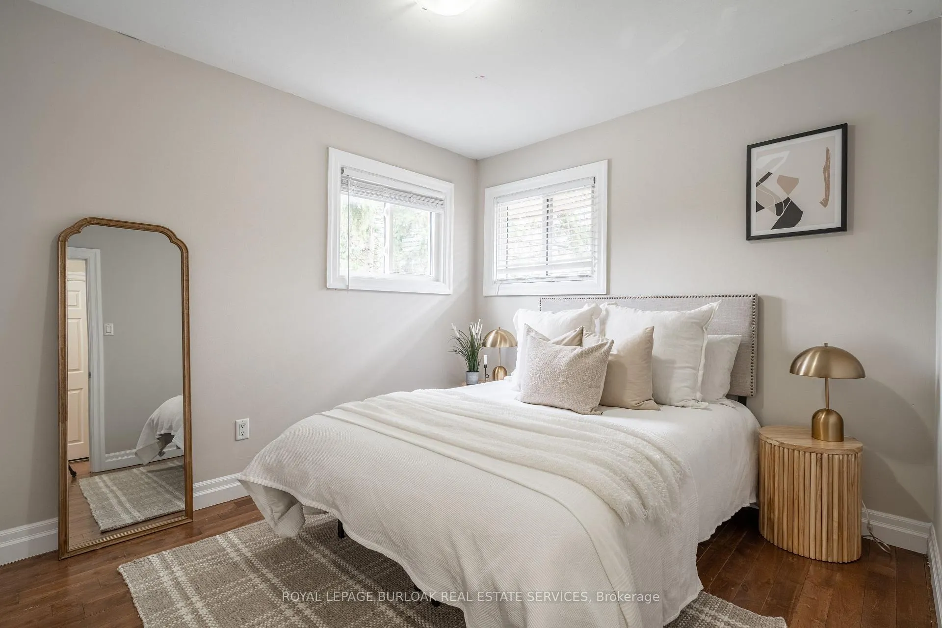 Photo 21 of Unit Upper, 34 Briarwood Crescent, Hamilton, Buchanan — HOMEH