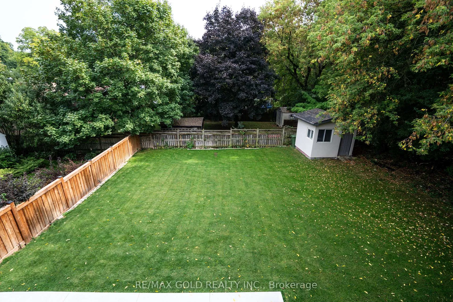Photo 25 of 50 Willow Street, Caledon, Bolton East — HOMEH