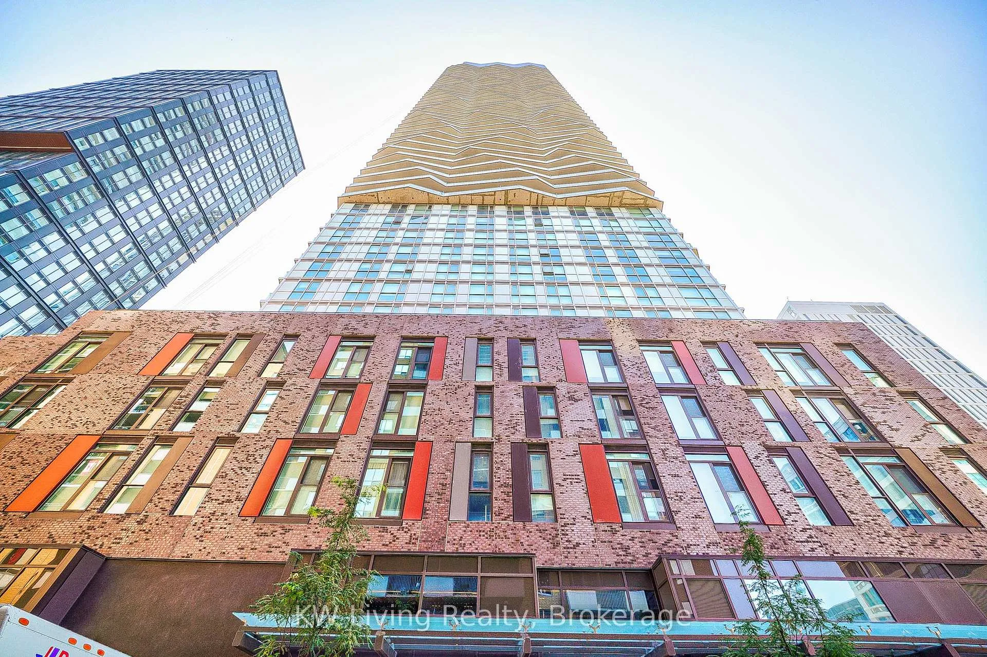 Front of Unit 2701, 100 Dalhousie Street