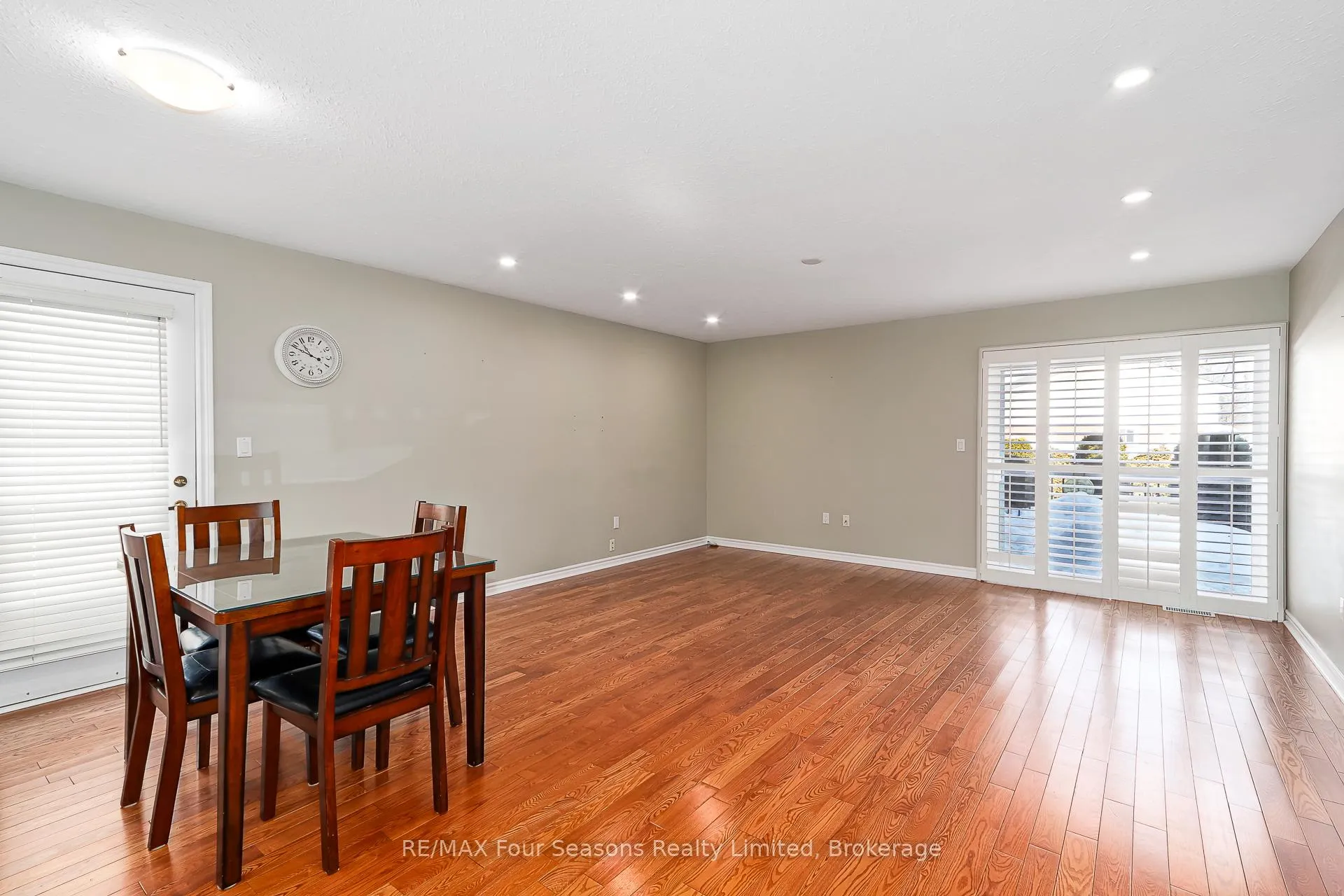 Photo 7 of Unit 4, 275 Huron Street, Clearview, Stayner — HOMEH