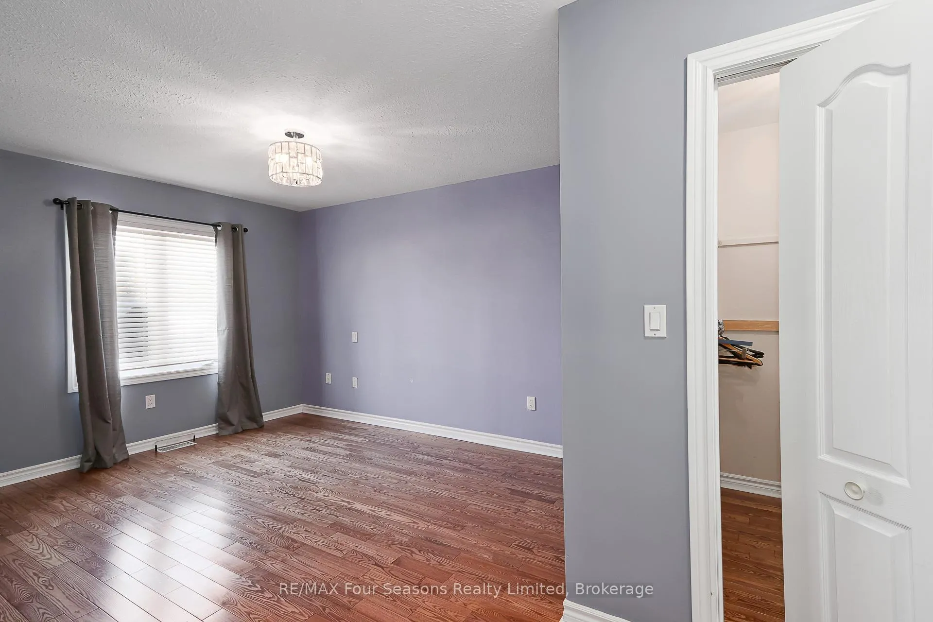 Photo 12 of Unit 4, 275 Huron Street, Clearview, Stayner — HOMEH