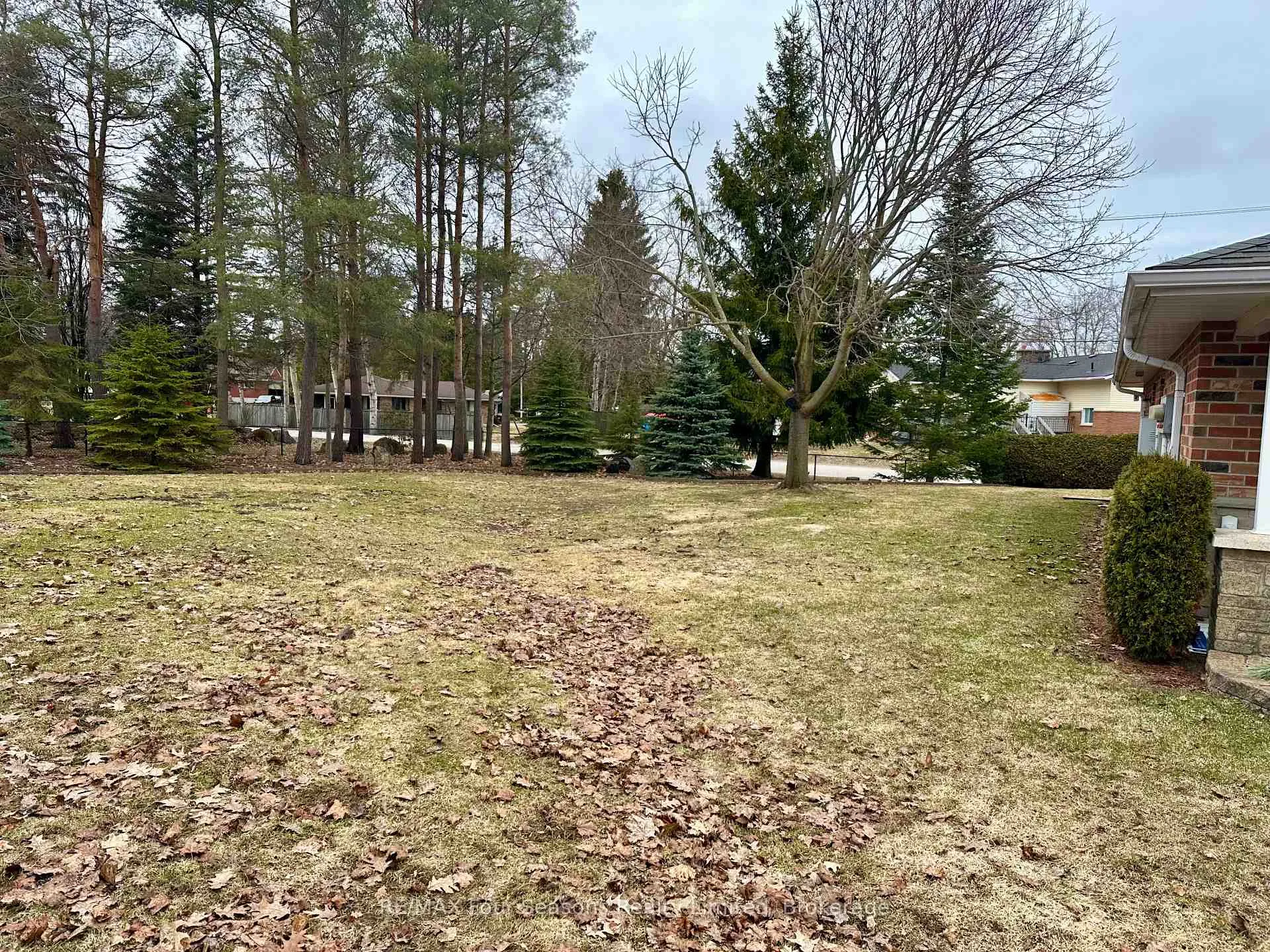 Photo 36 of Unit 4, 275 Huron Street, Clearview, Stayner — HOMEH