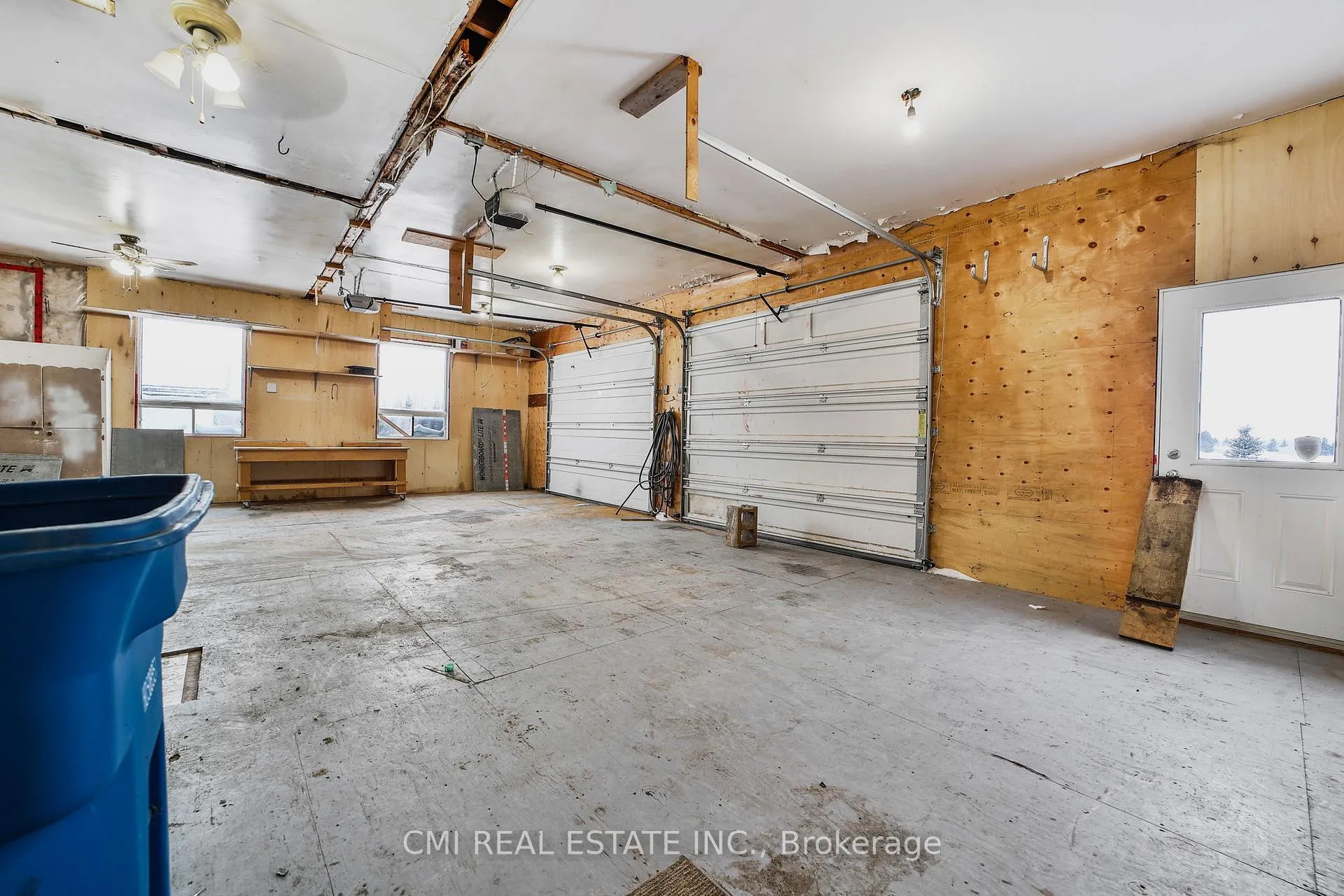 Photo 39 of 1632 Conc 2 & 3 Road, Cochrane — HOMEH