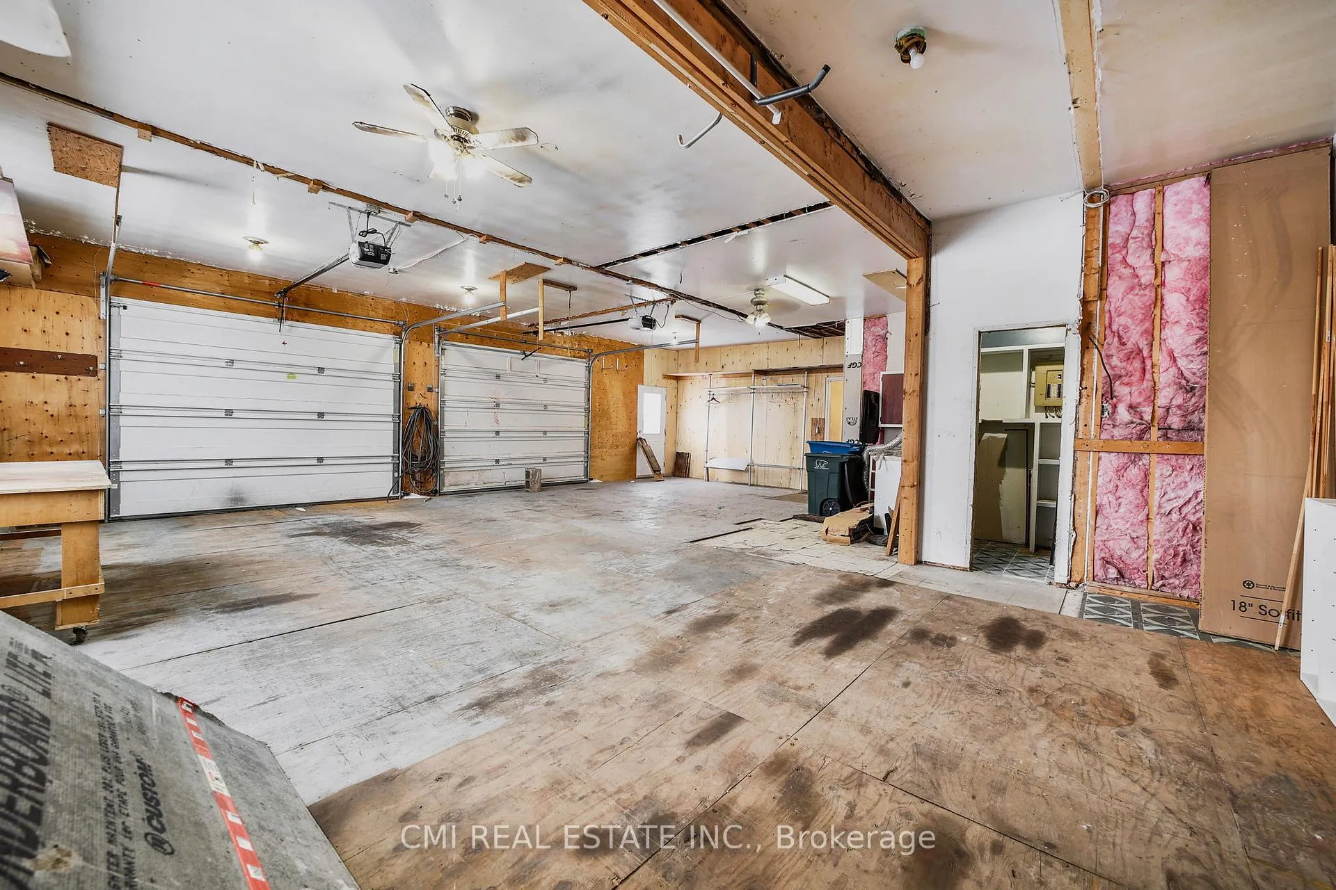 Photo 41 of 1632 Conc 2 & 3 Road, Cochrane — HOMEH