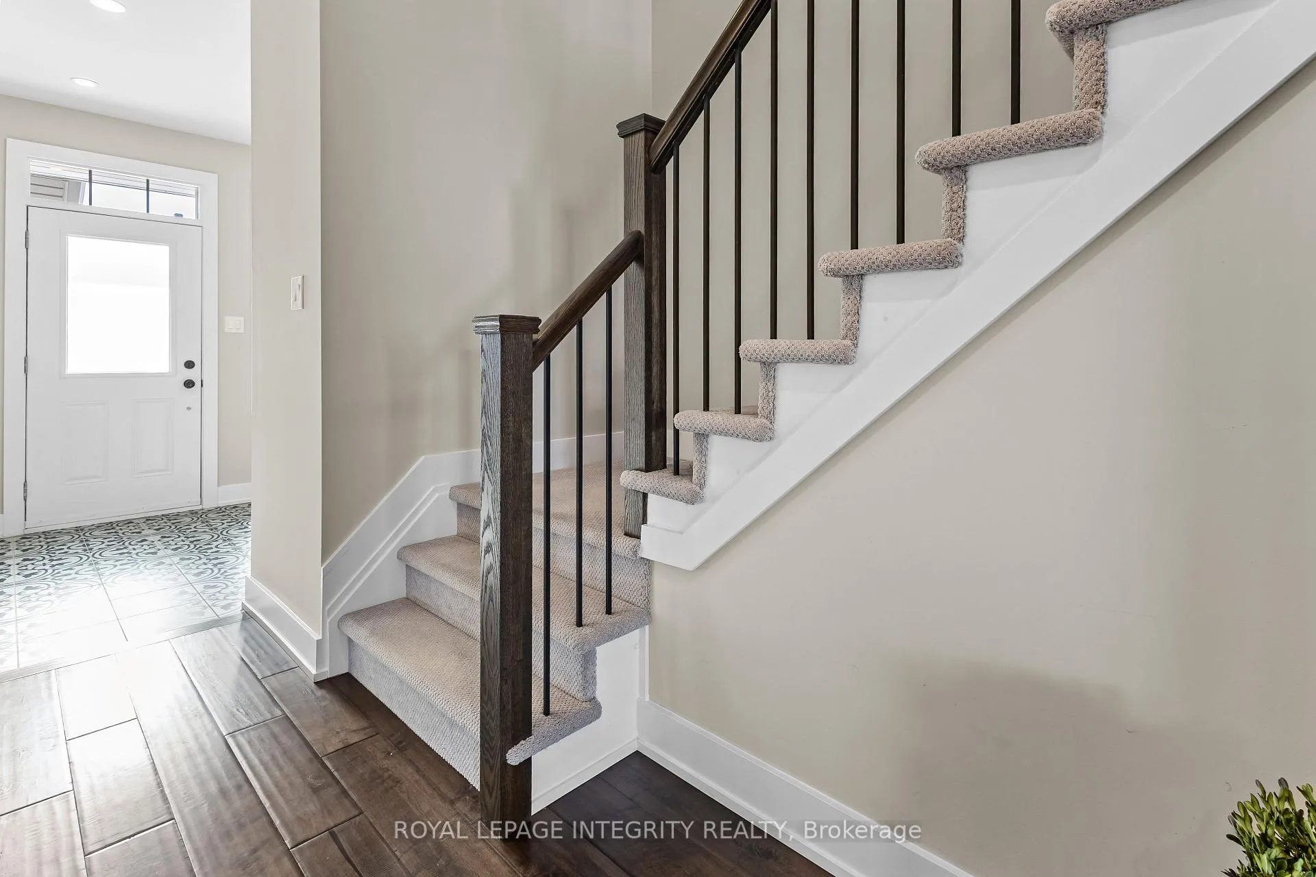 Photo 17 of 332 Haliburton Heights, Ottawa, Kanata - Emerald Meadows/Trailwest — HOMEH