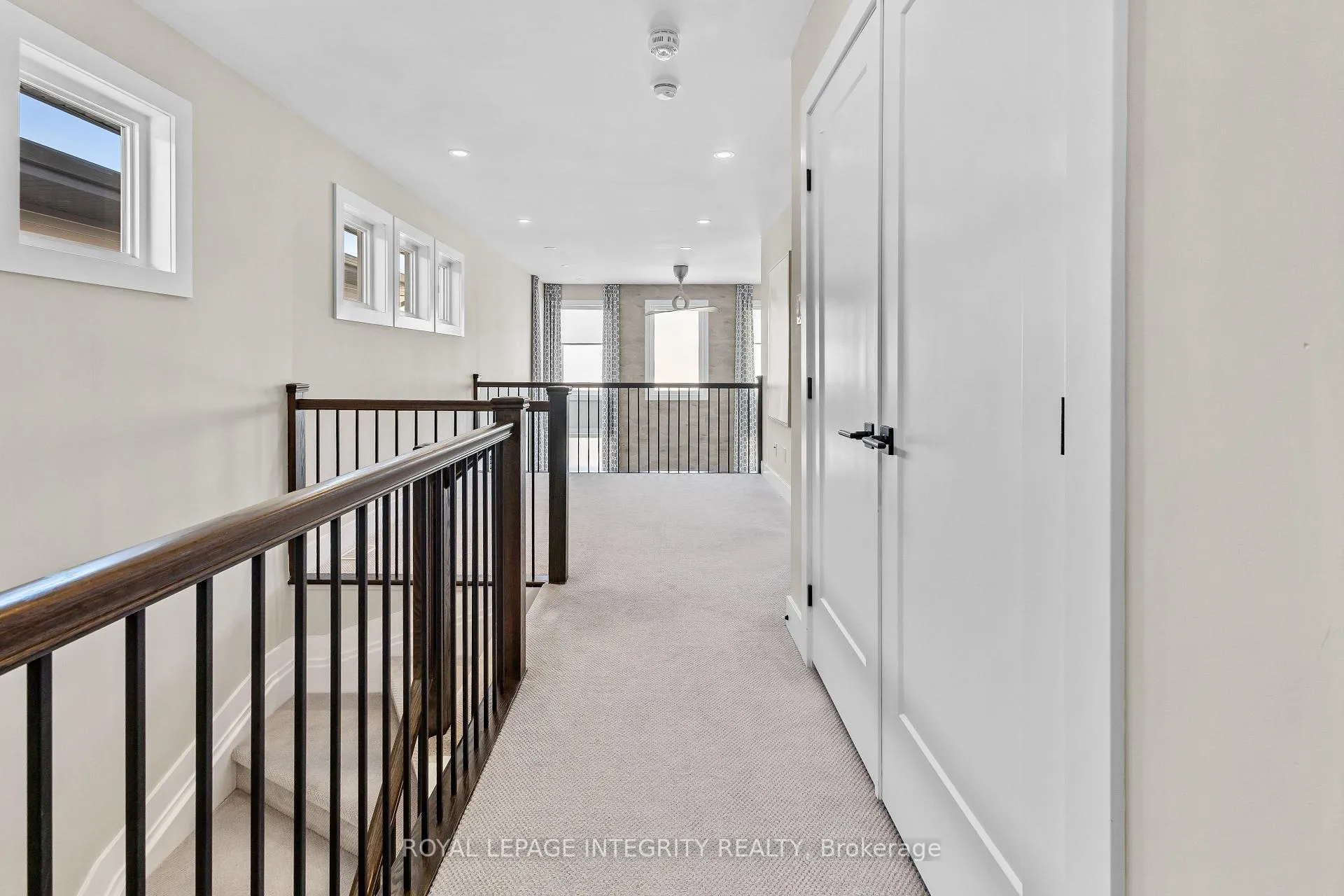 Photo 19 of 332 Haliburton Heights, Ottawa, Kanata - Emerald Meadows/Trailwest — HOMEH