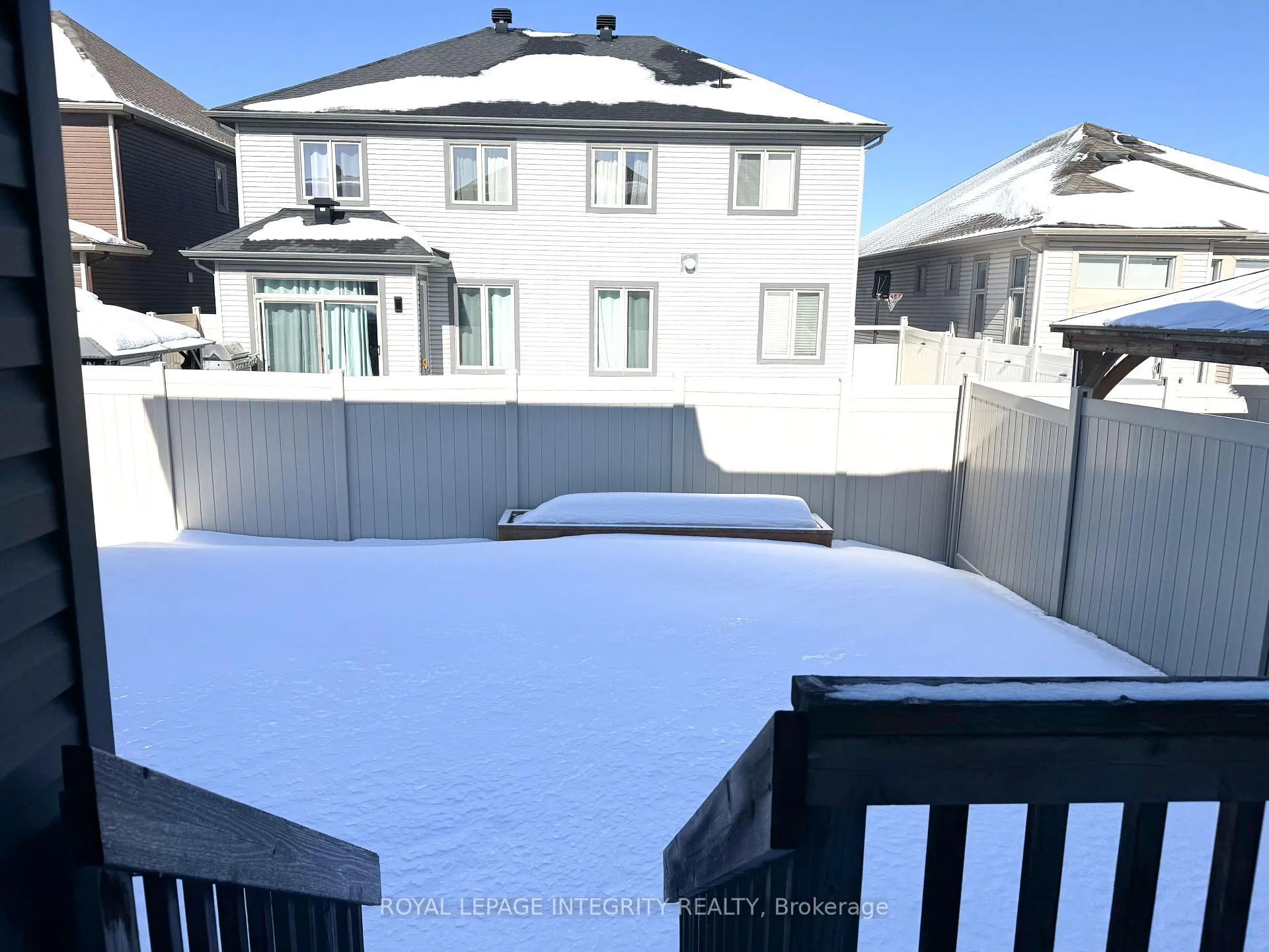 Photo 31 of 332 Haliburton Heights, Ottawa, Kanata - Emerald Meadows/Trailwest — HOMEH