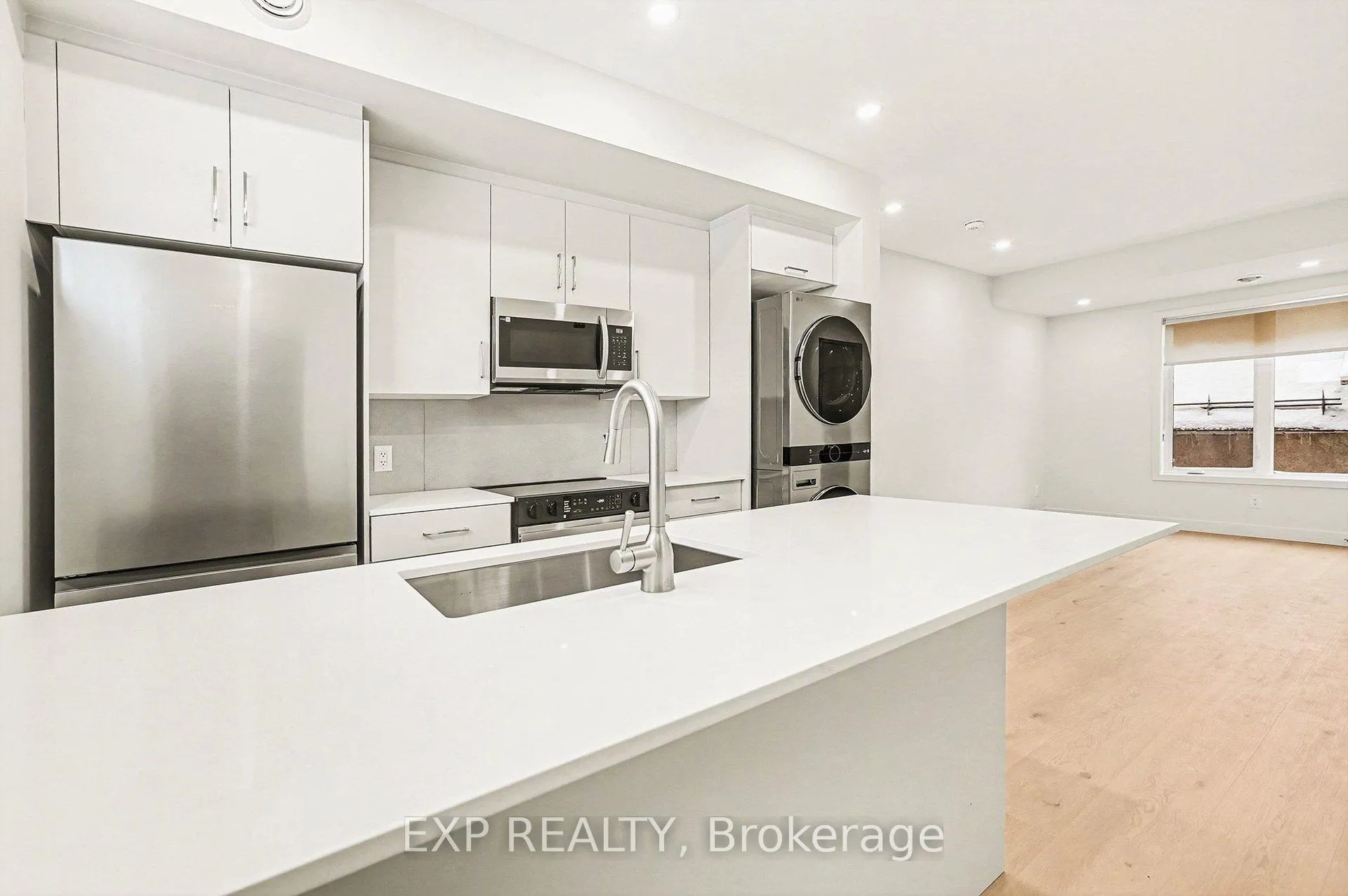 Photo 2 of Unit 5, 79 Marquette Avenue, Ottawa, Vanier — HOMEH