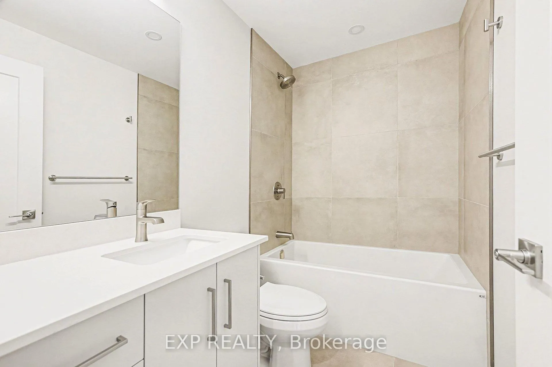 Photo 8 of Unit 5, 79 Marquette Avenue, Ottawa, Vanier — HOMEH