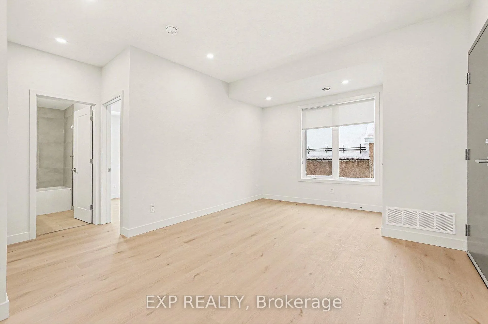 Photo 14 of Unit 5, 79 Marquette Avenue, Ottawa, Vanier — HOMEH