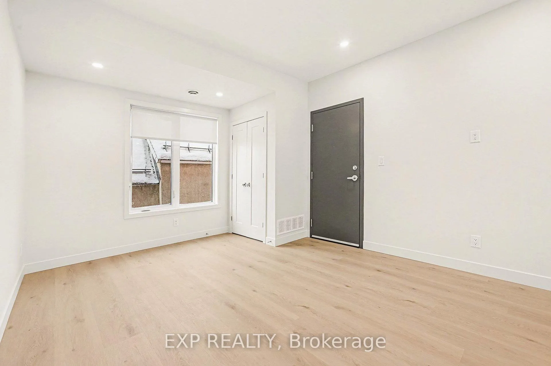 Photo 15 of Unit 5, 79 Marquette Avenue, Ottawa, Vanier — HOMEH