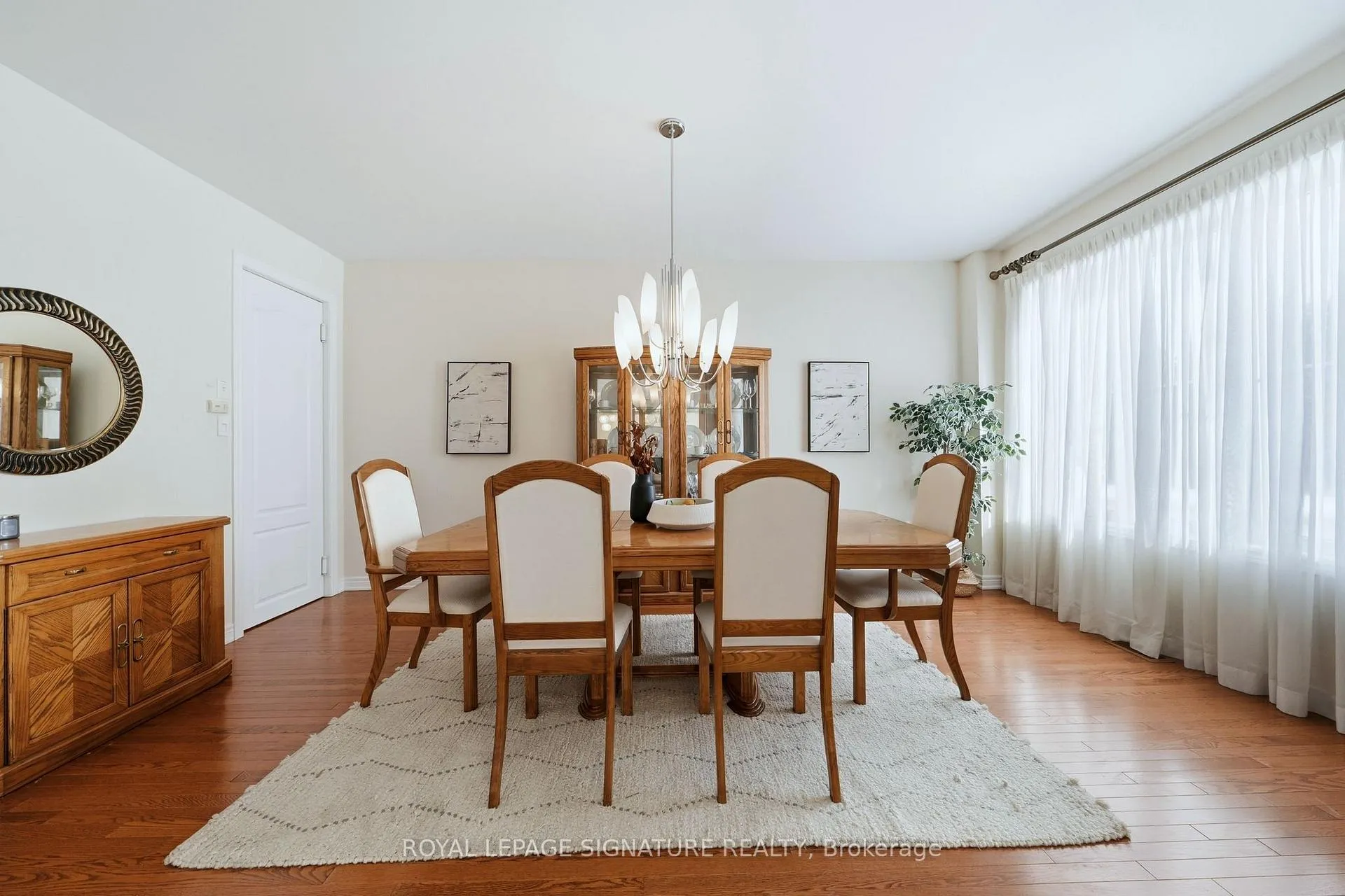 Photo 5 of 192 Williamson Drive E, Ajax, Northeast Ajax — HOMEH