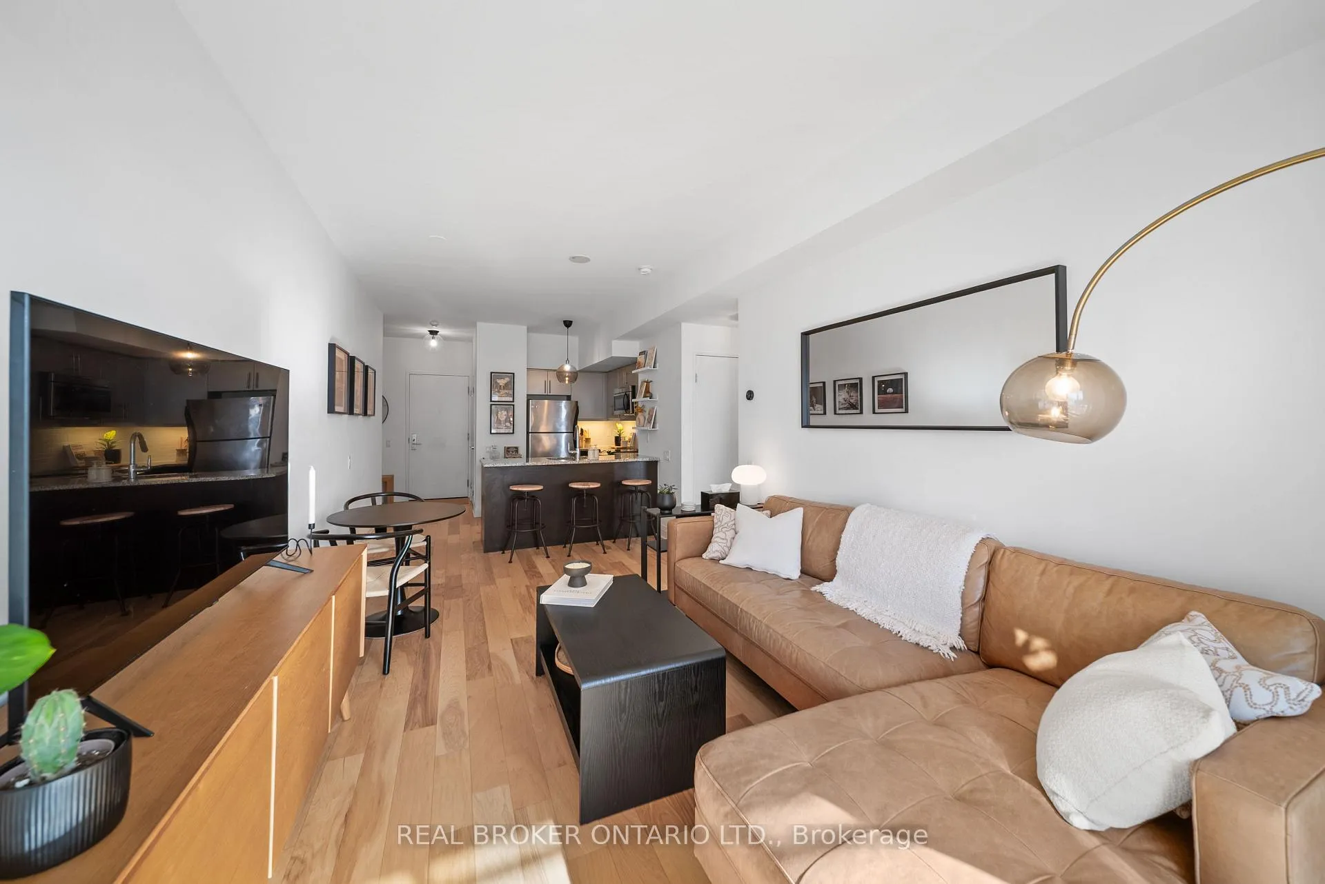 Photo 1 of Unit 1305, 83 Redpath Avenue, Toronto, Mount Pleasant West — HOMEH