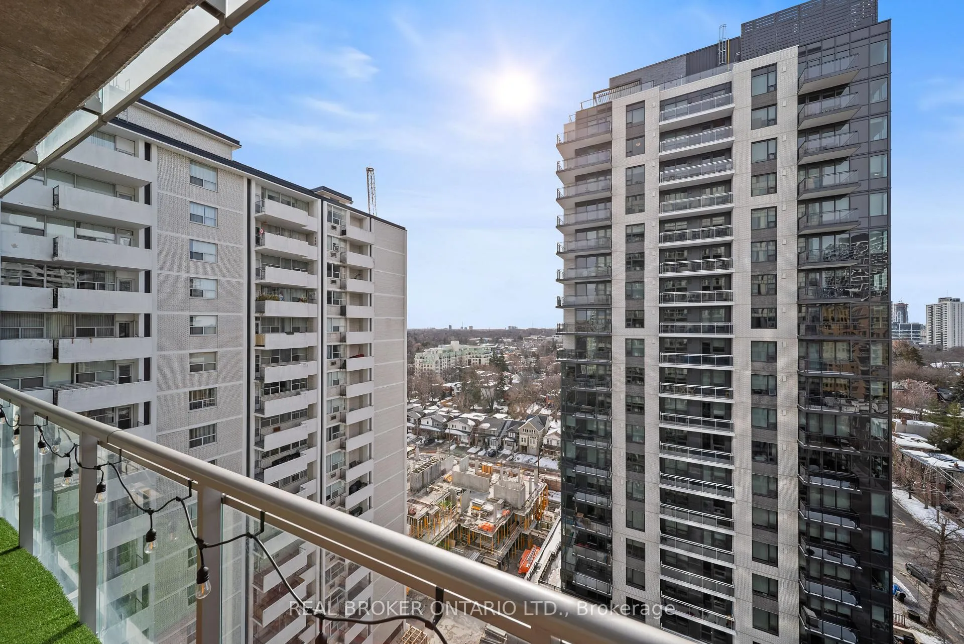 Photo 16 of Unit 1305, 83 Redpath Avenue, Toronto, Mount Pleasant West — HOMEH